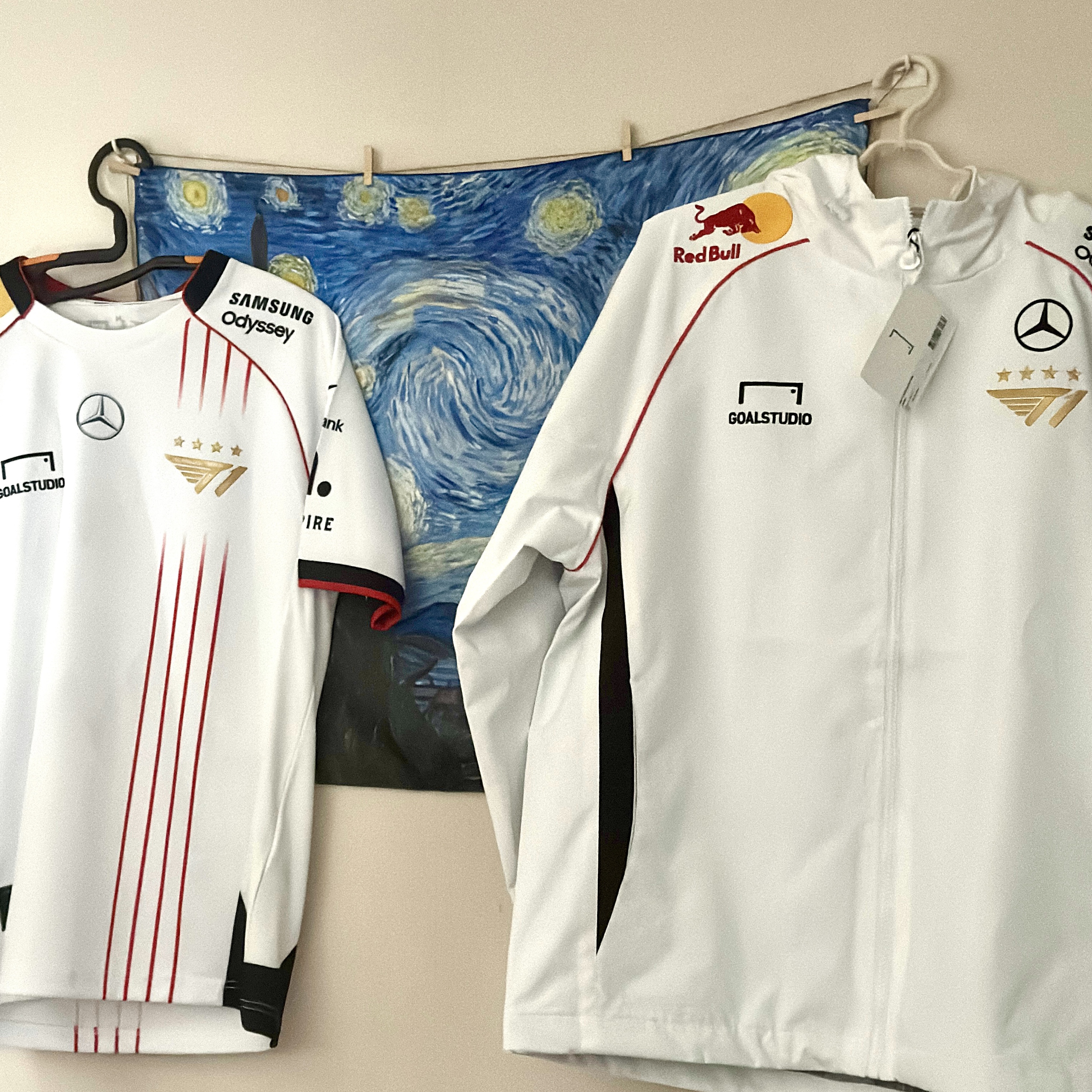 T1 2024 Uniform Worlds Jacket White (Non Marking Ver.) 착용 스타일