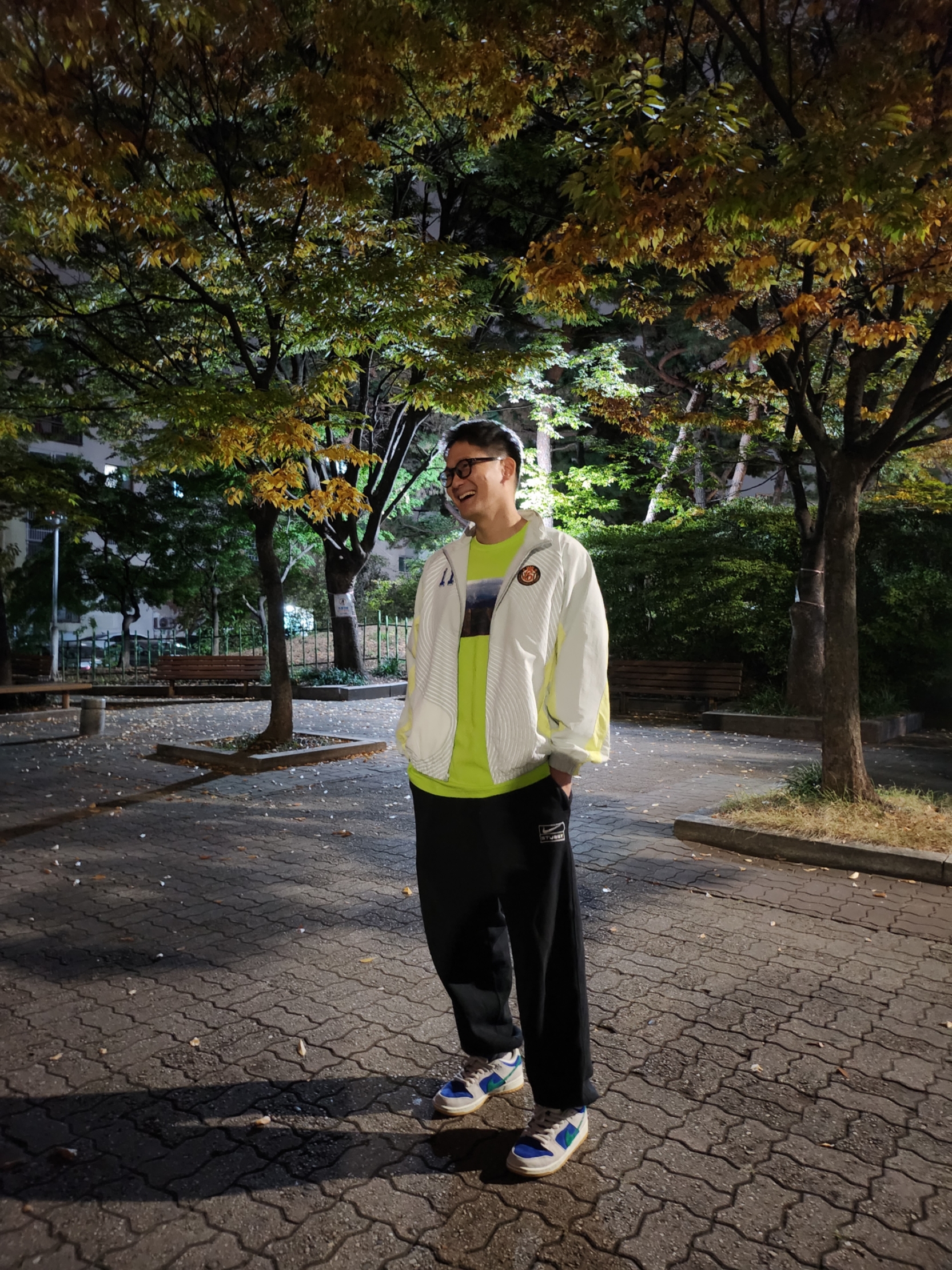 Supreme x Nike ACG Grid T-Shirt Green - 22FW, Nike x Stussy NRG RA Washed Fleece Pants Black (DN4031-010) 착용 스타일 - 1