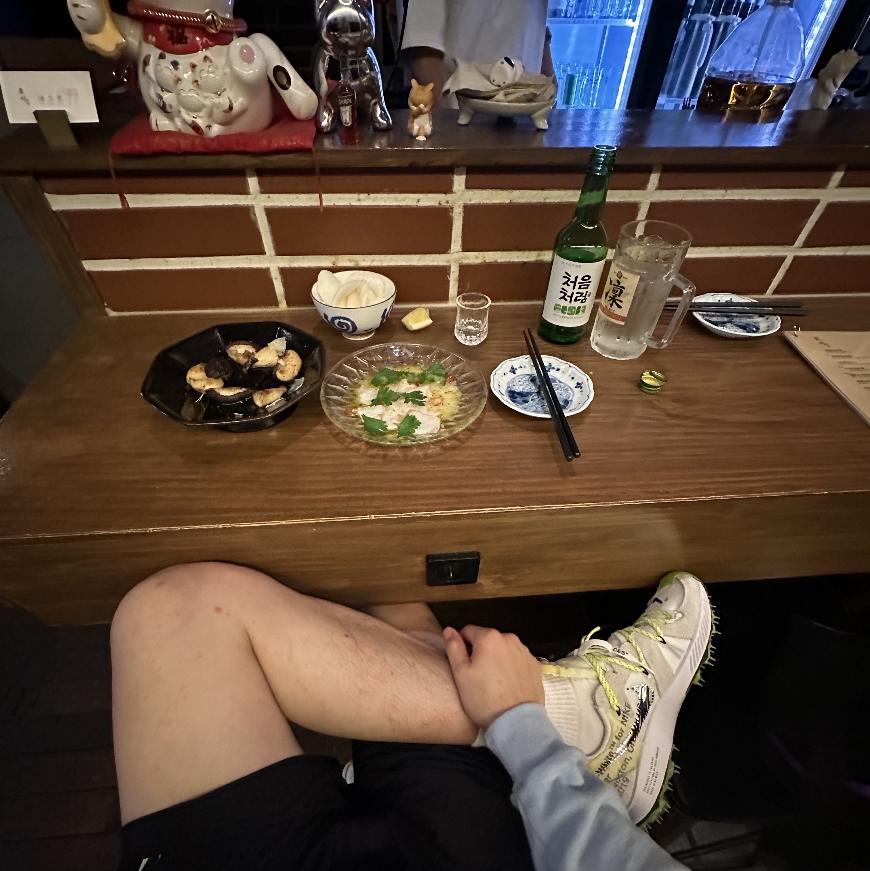 (W) Nike x Off-White Zoom Terra Kiger 5 White 착용 스타일 - 7