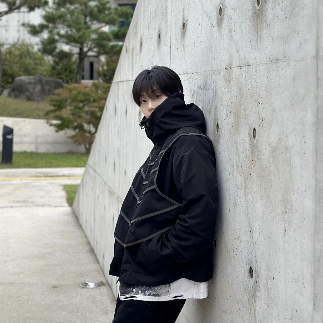 Problemallways Catcher's Armor Windbreaker Jacket 착용 스타일 - 4
