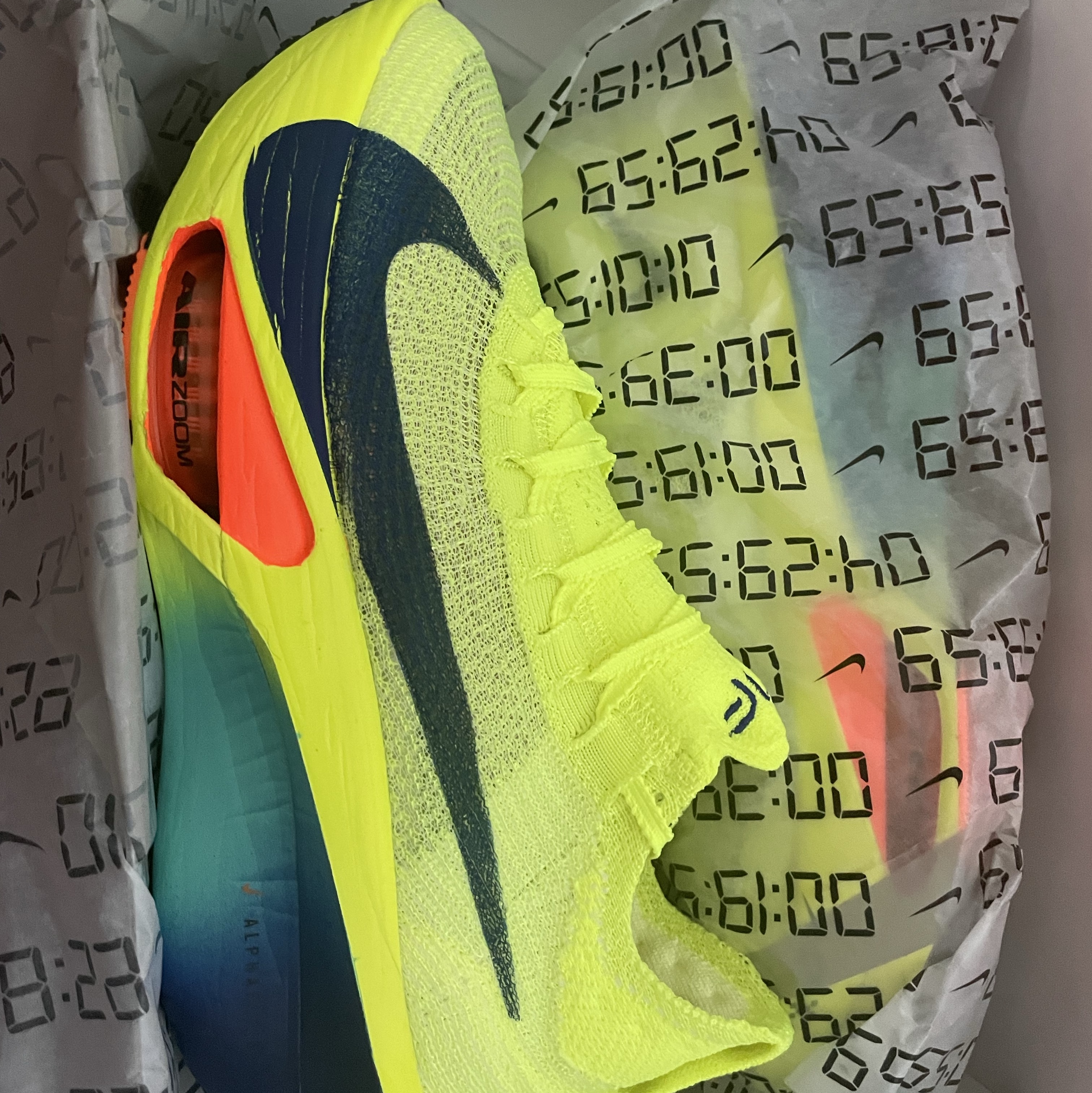 Nike Air Zoom Alphafly Next% 3 Volt 착용 스타일