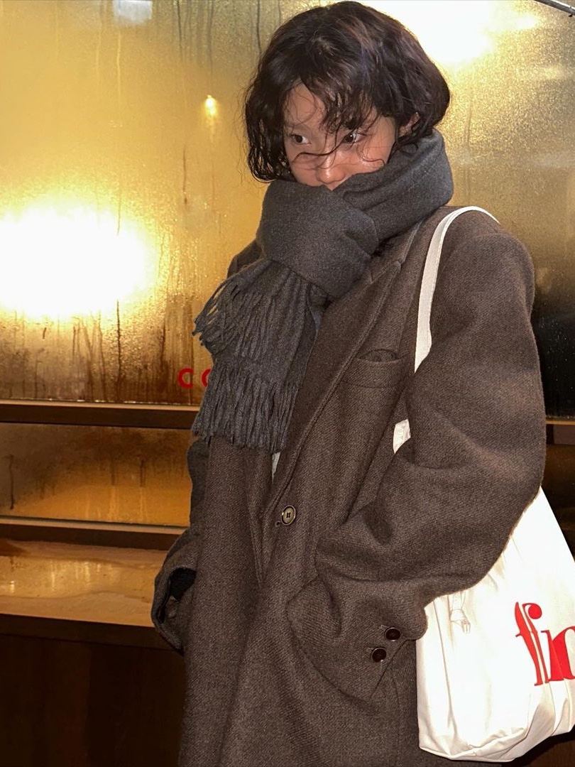 FFROI Eco Bag Ivory, FFROI Eco Bag Black 착용 스타일