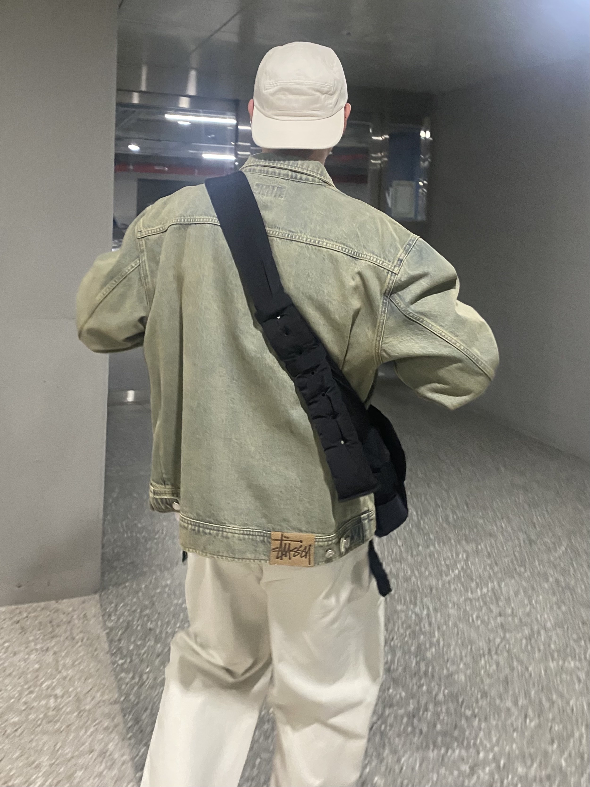 Stussy Denim Zip Work Jacket Beach Wash, Supreme Washed Chino Twill Camp Cap Natural - 23FW 착용 스타일 - 1