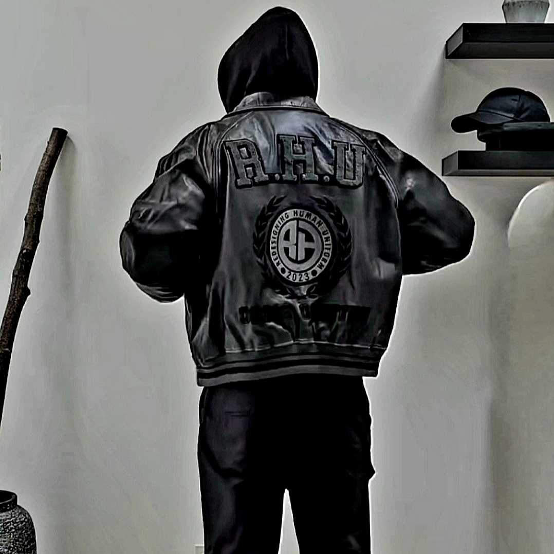 Zara x Rhuigi Vintage Leather Jumper Black, Supreme Leather Collar Utility Jacket Black - 24FW 착용 스타일