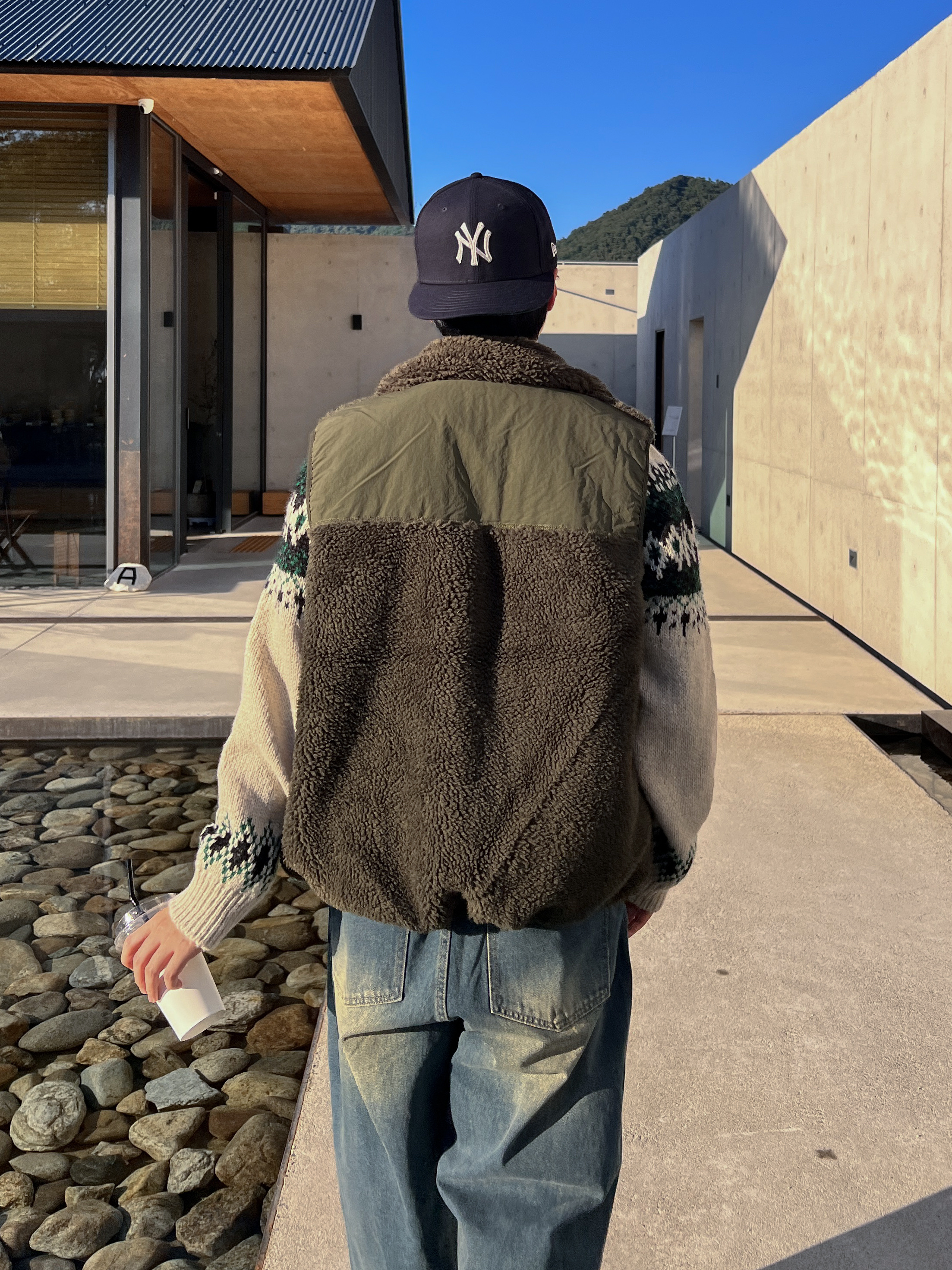Thisisneverthat x New Era x MLB New York Yankees 59Fifty Classic Navy, Clarks Wallabee Maple Suede 착용 스타일 - 5
