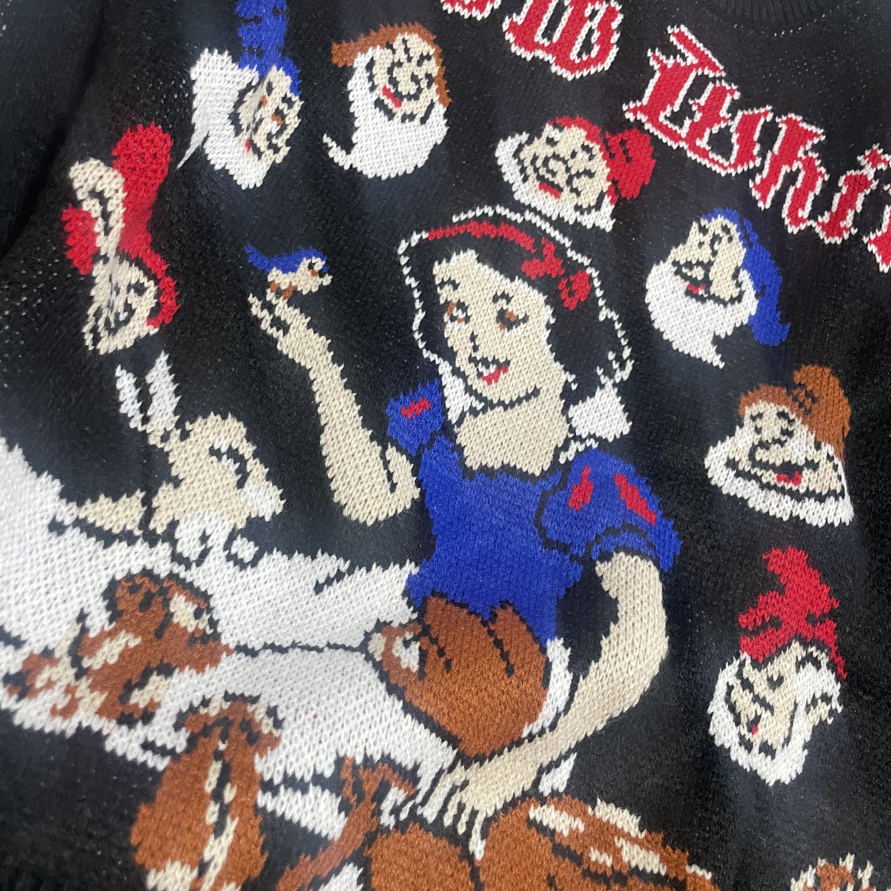 Supreme Snow White Sweater Black - 24FW 착용 스타일