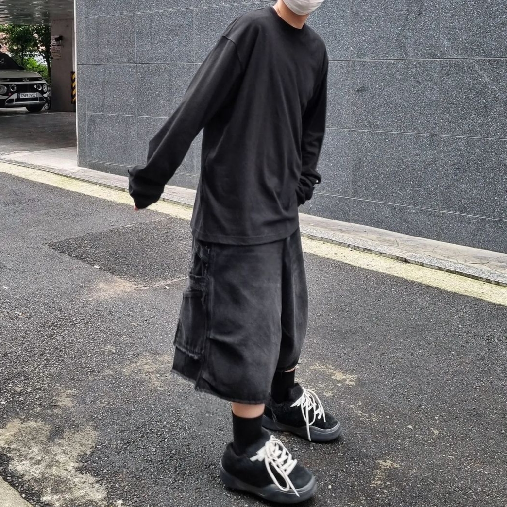 ERL Vamp Skate Shoe Pirate Black 착용 스타일 - 2