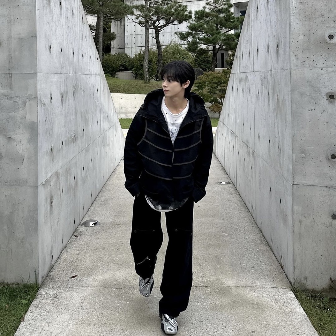 Problemallways Catcher's Armor Windbreaker Jacket 착용 스타일 - 2