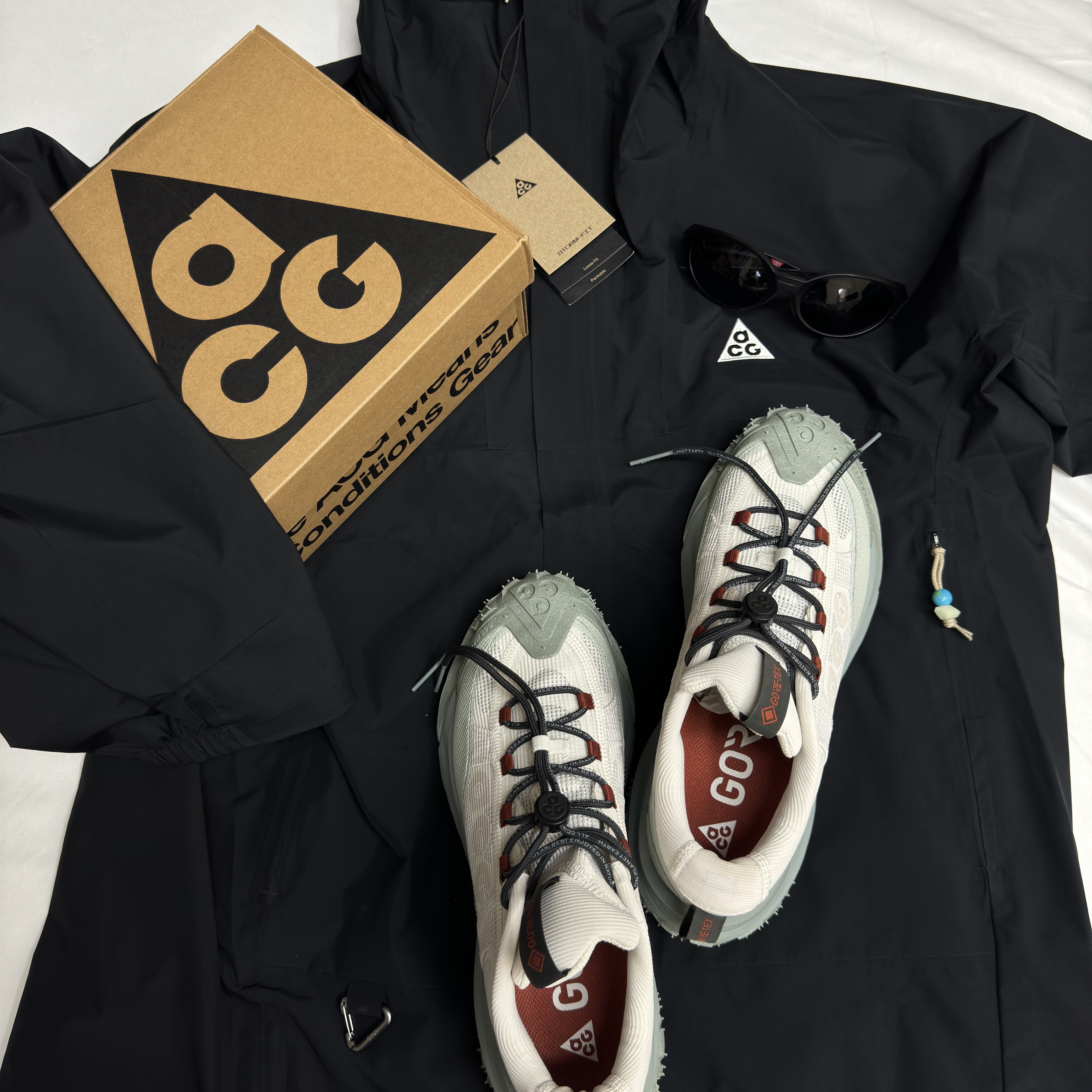Nike ACG Storm-Fit ADV Cascade Rains Full Zip Jacket Black - Asia, Oakley Eye Jacket Redux Matte Black Frame Prizm Grey Lenses High Bridge Fit 착용 스타일 - 2