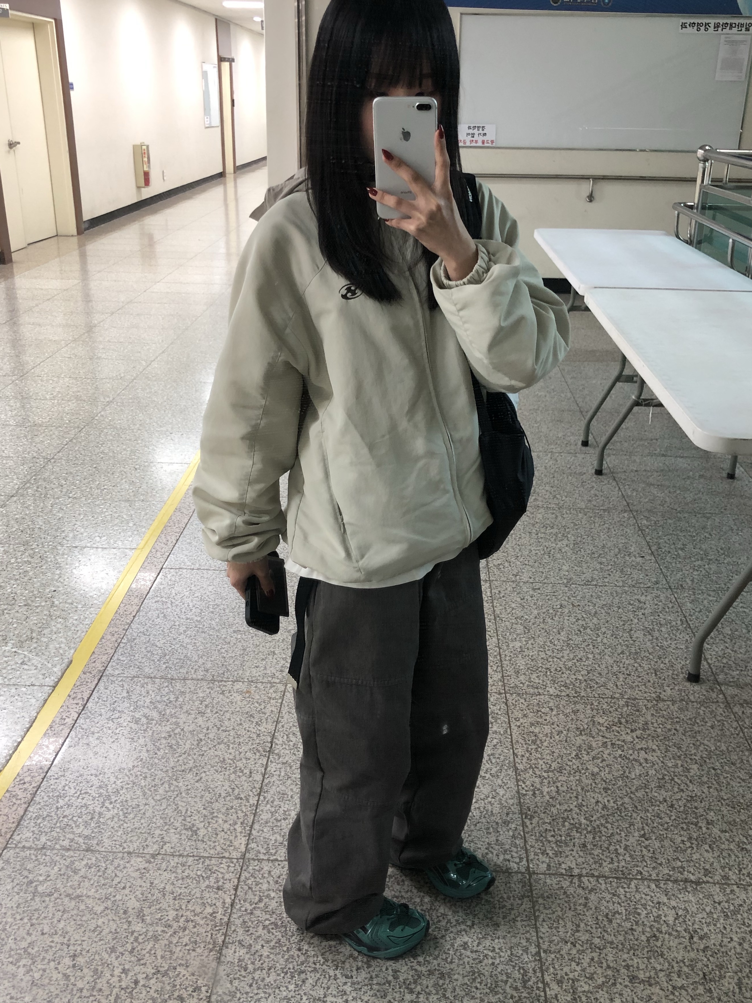 Sansan Gear Docking Jacket Ivory - 22FW, Asics x Unaffected Gel-Kayano 14 Uranus Green 착용 스타일