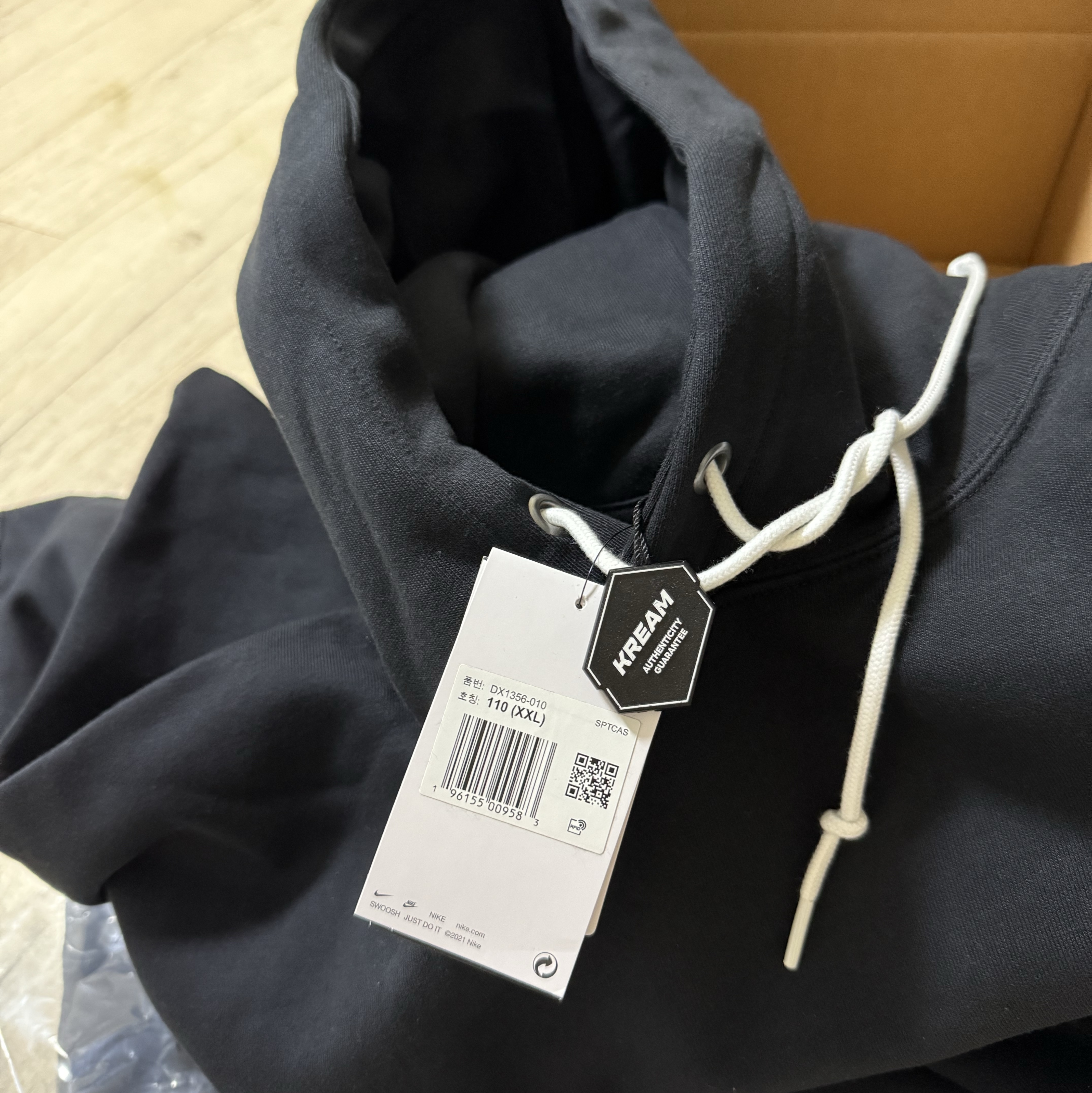 Nike Solo Swoosh Fleece Pullover Hoodie Black - Asia 착용 스타일 - 1