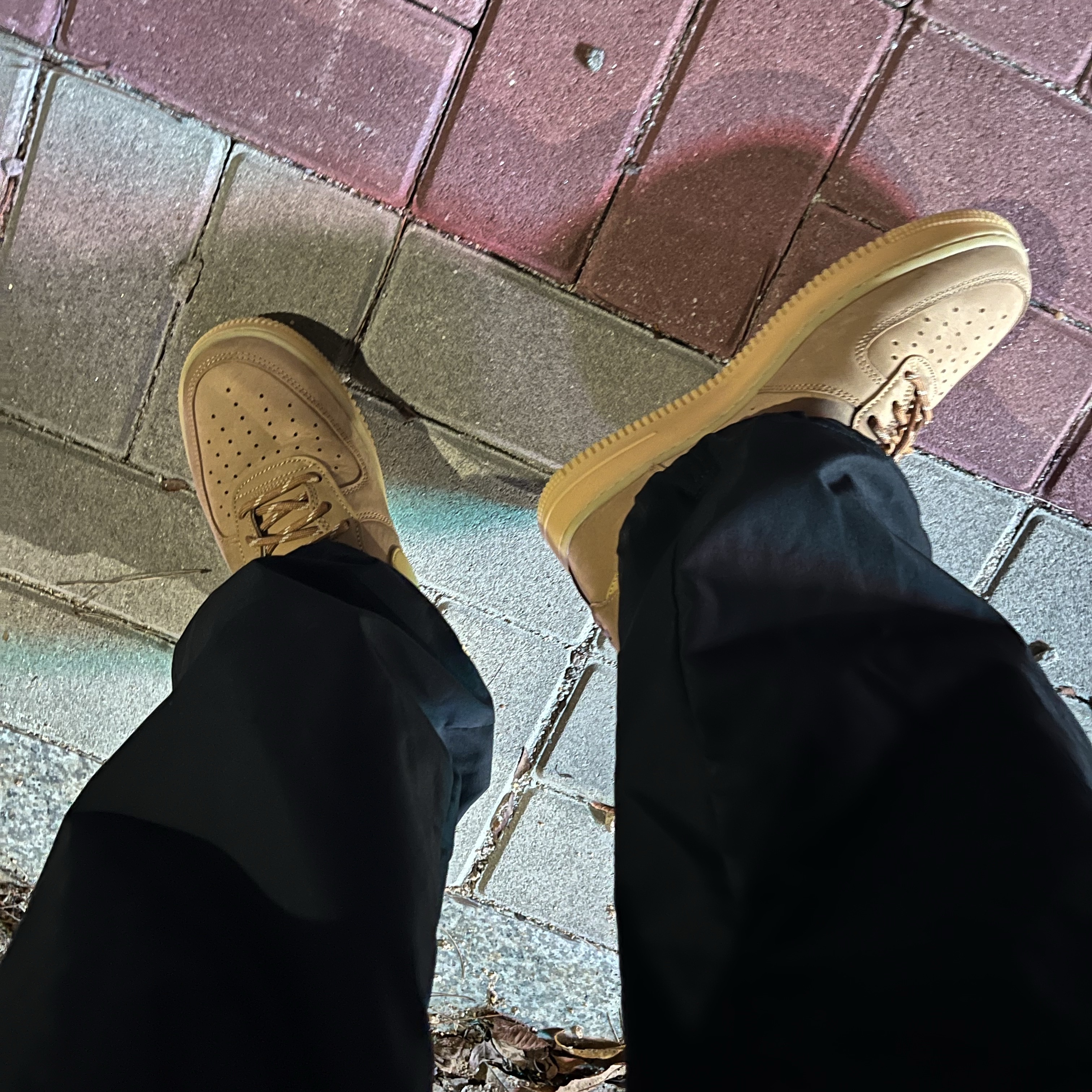 Nike Air Force 1 '07 WB Flax 착용 스타일 - 3