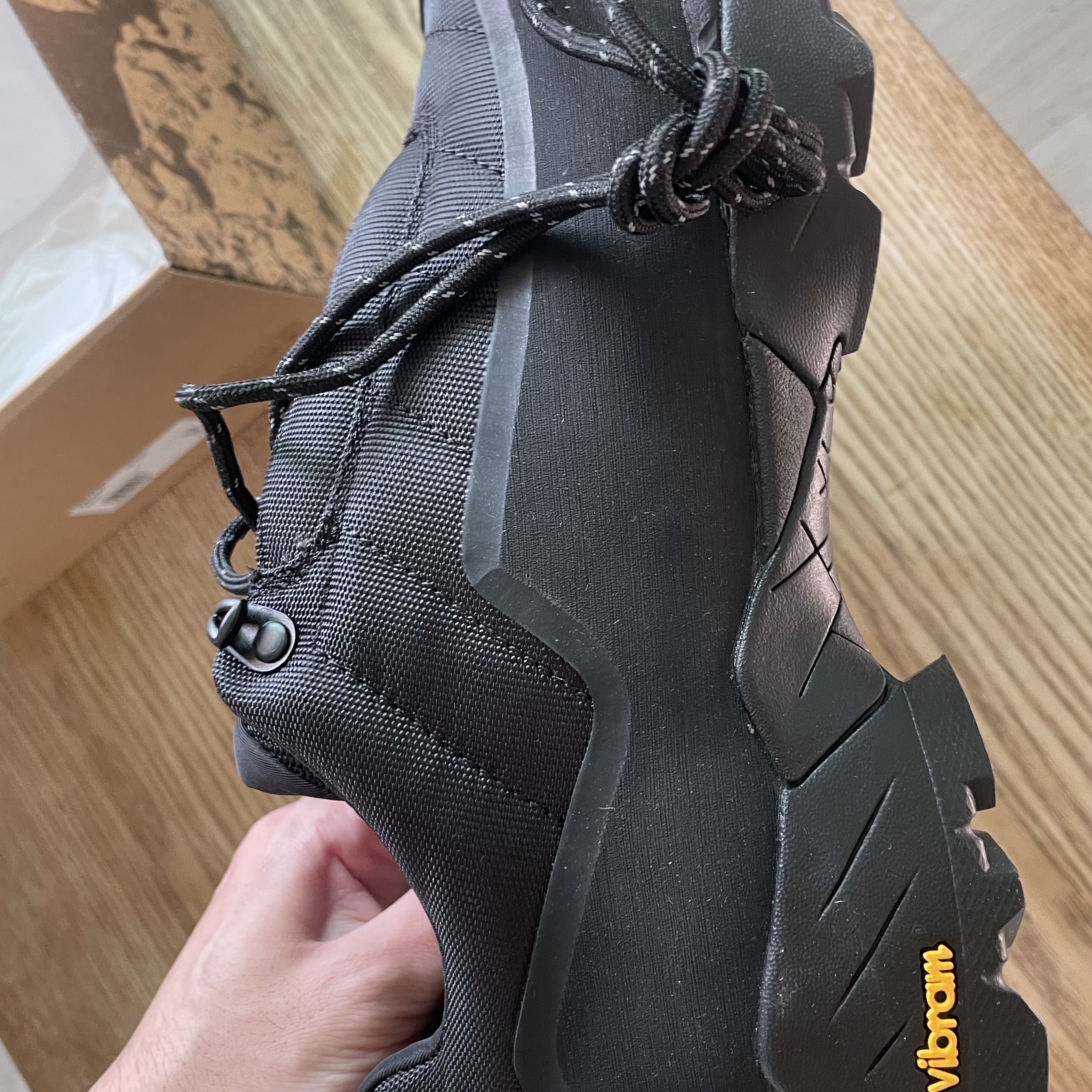 Roa Hiking Katharina Black 착용 스타일