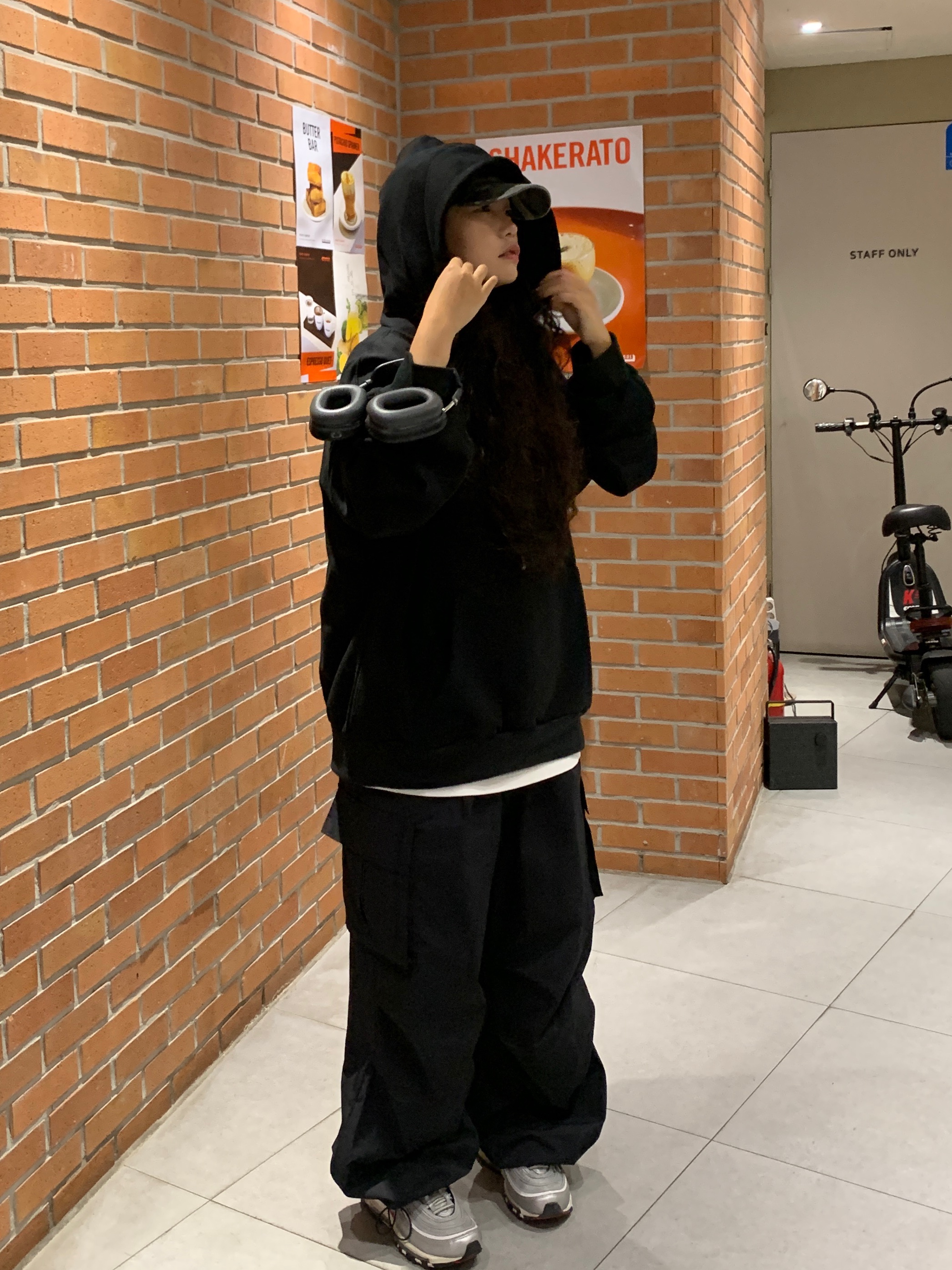 (W) Nike Air Max 97 OG Silver Bullet 2022, Supreme Military Camp Cap Olive Camo - 23SS 착용 스타일