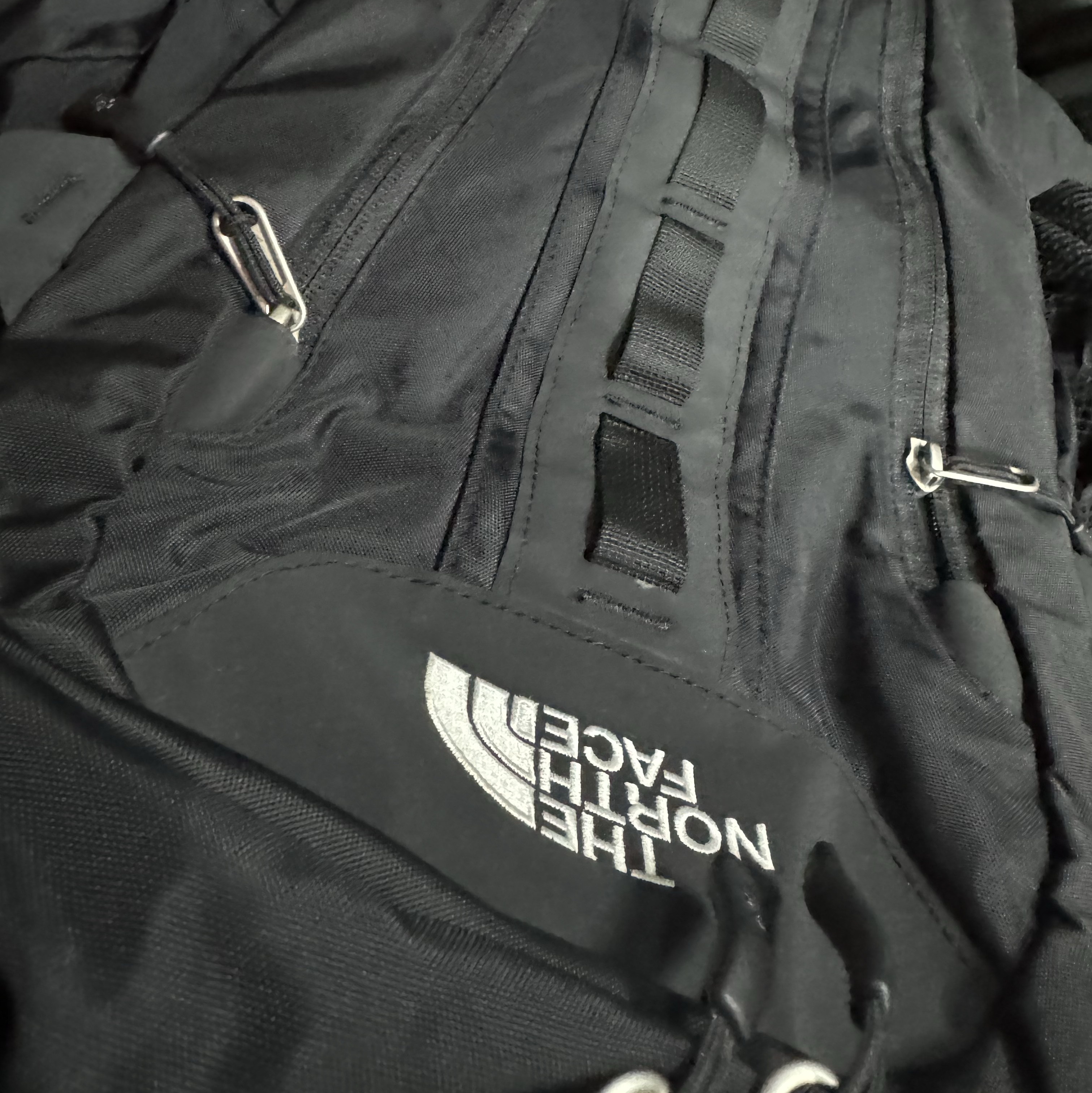 The North Face Big Shot Black 착용 스타일