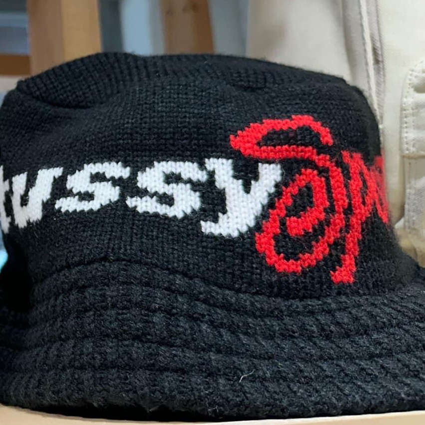 Stussy Sport Knit Bucket Hat Black 착용 스타일