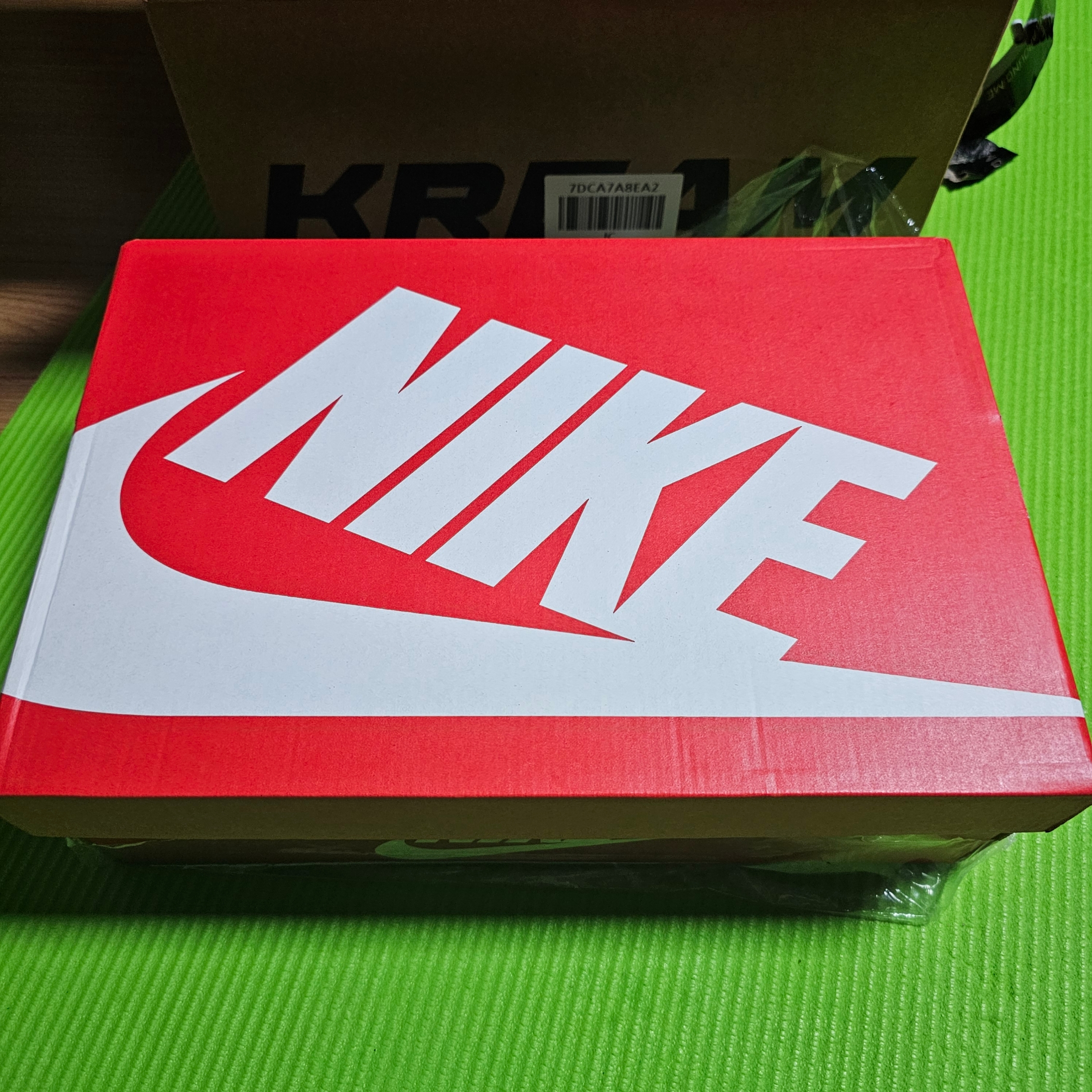 Nike Air Max 97 Triple White Wolf Grey 착용 스타일 - 4
