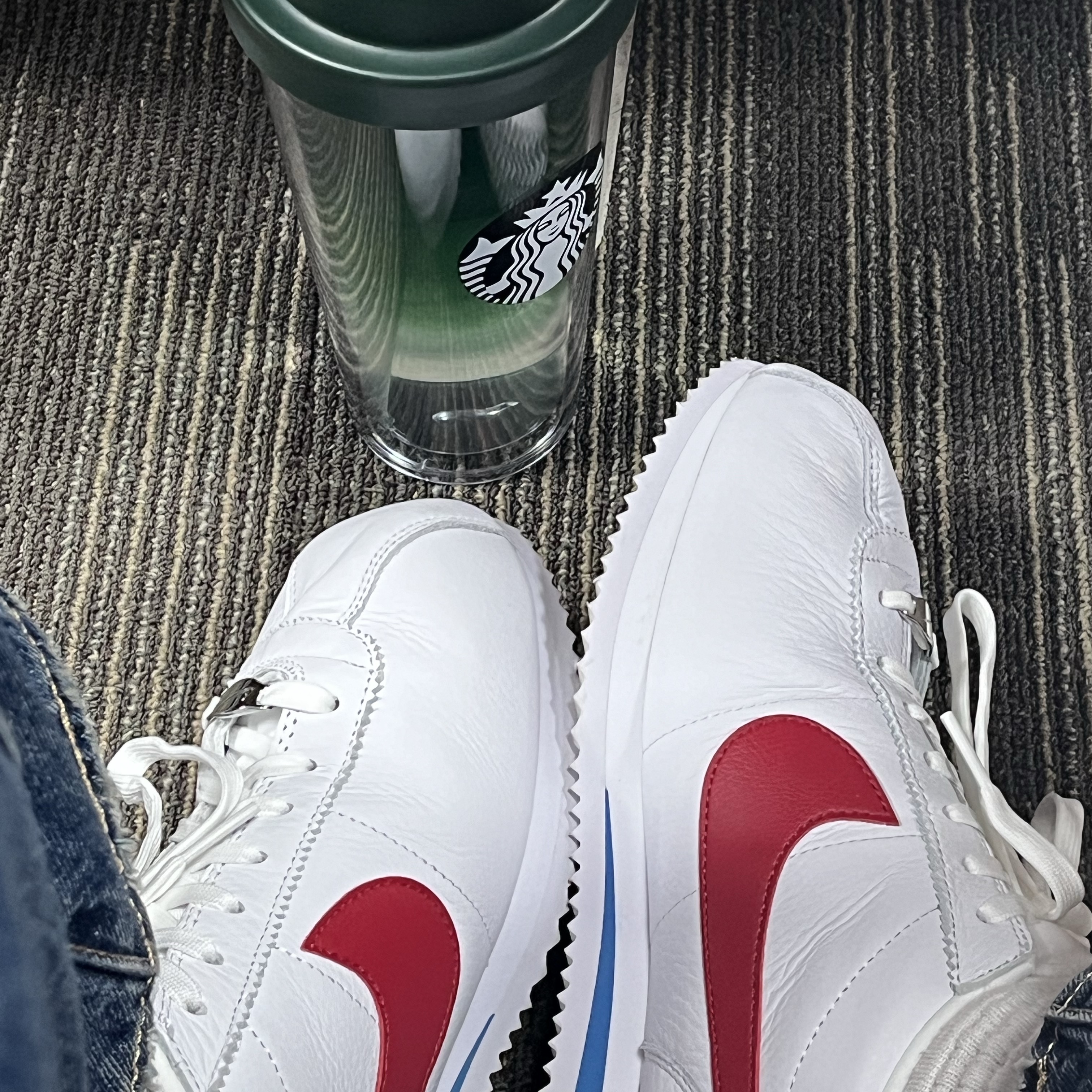 Nike Cortez Varsity Red White & Blue 착용 스타일