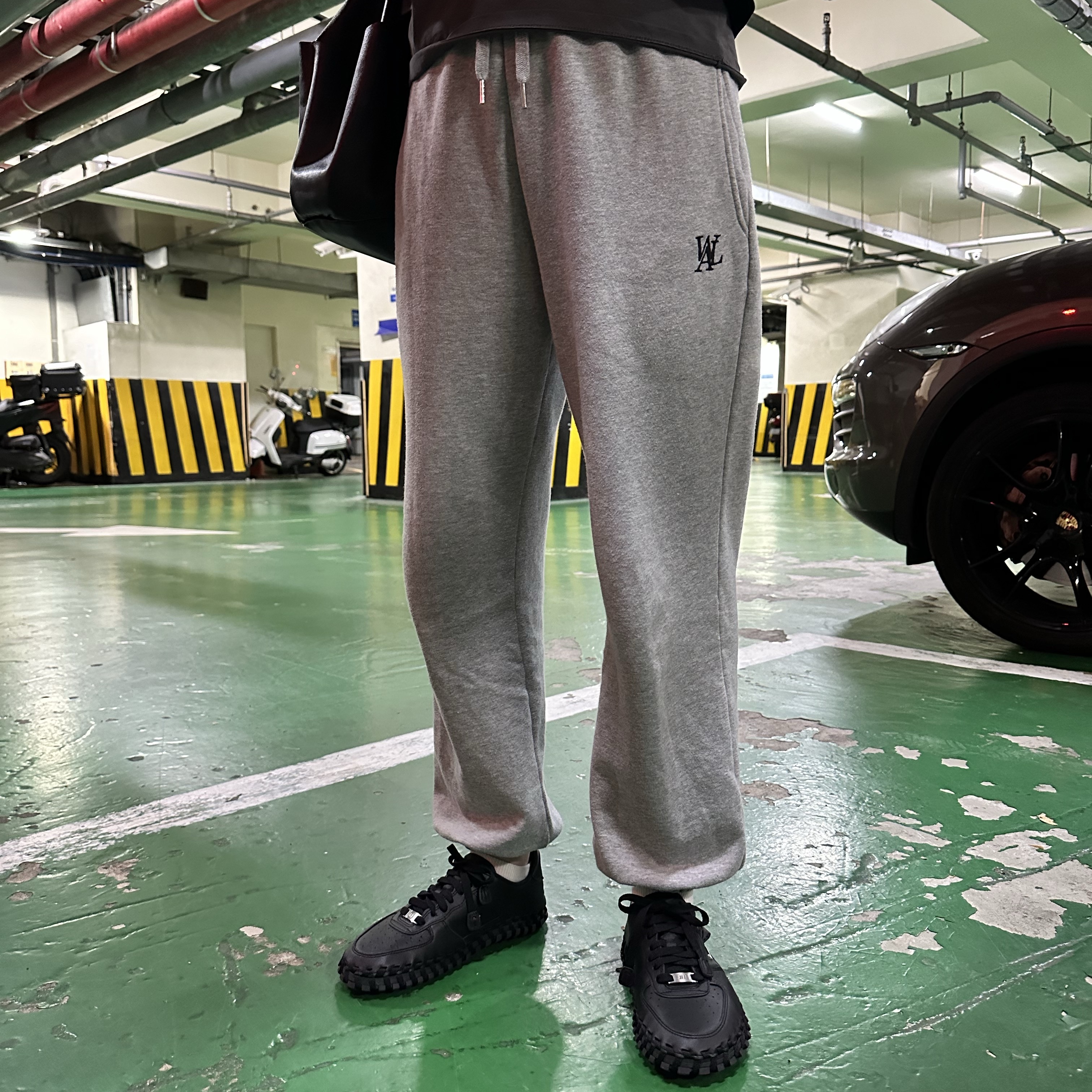 Nike x Jacquemus J Force 1 Low LX SP Black 착용 스타일