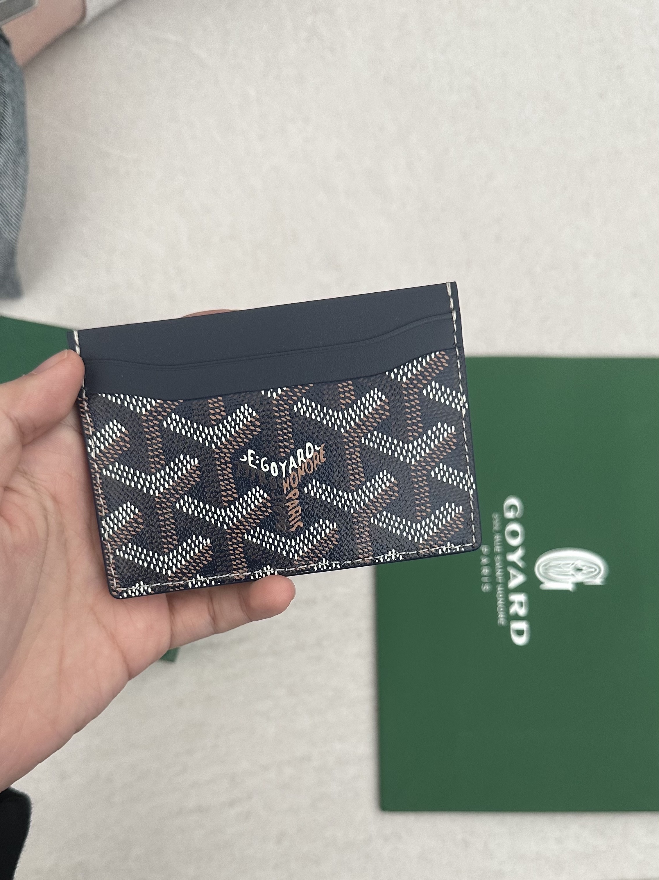 Goyard Saint Sulpice Card Holder Navy 착용 스타일