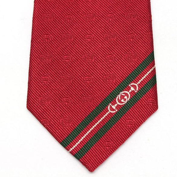 Gucci Double G Horsebit Jacquard Silk Tie Red 착용 스타일 - 1
