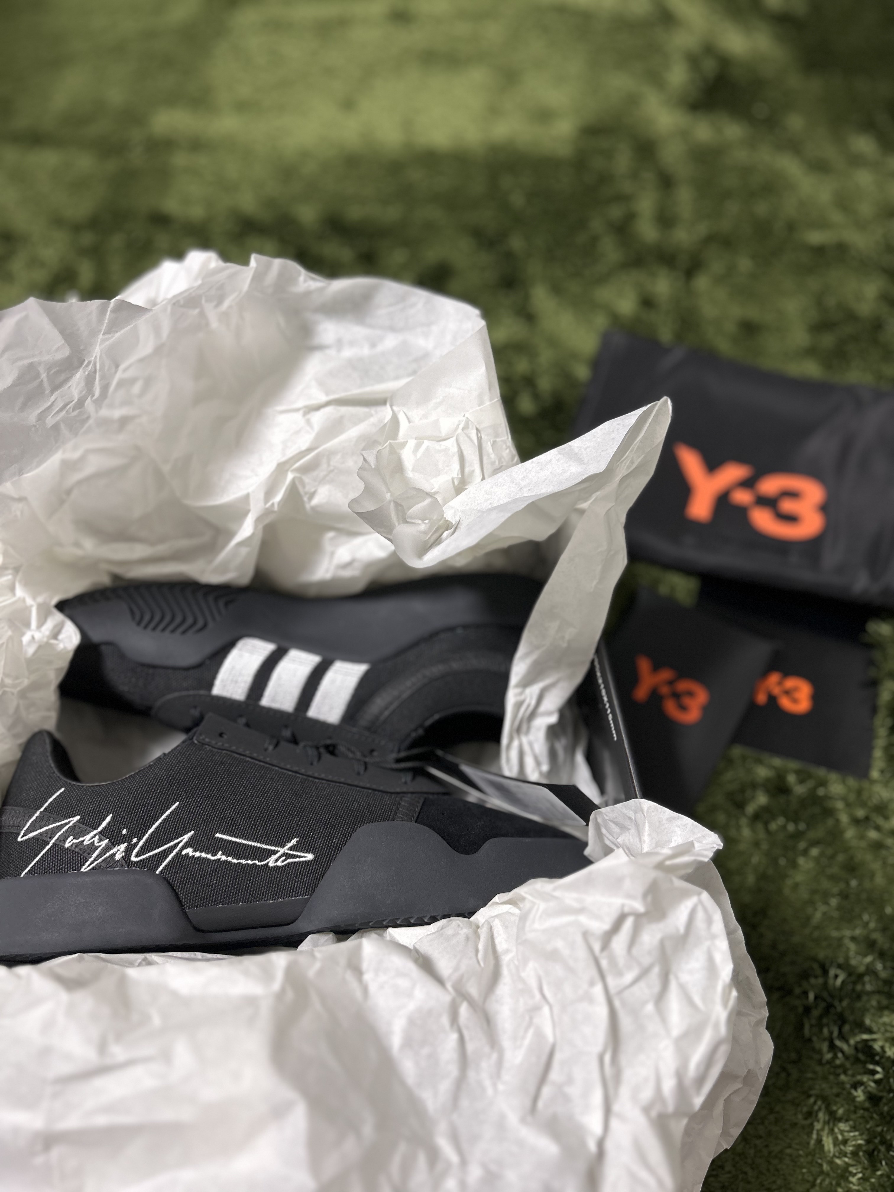 Y-3 Yunu Black Cloud White 착용 스타일 - 7