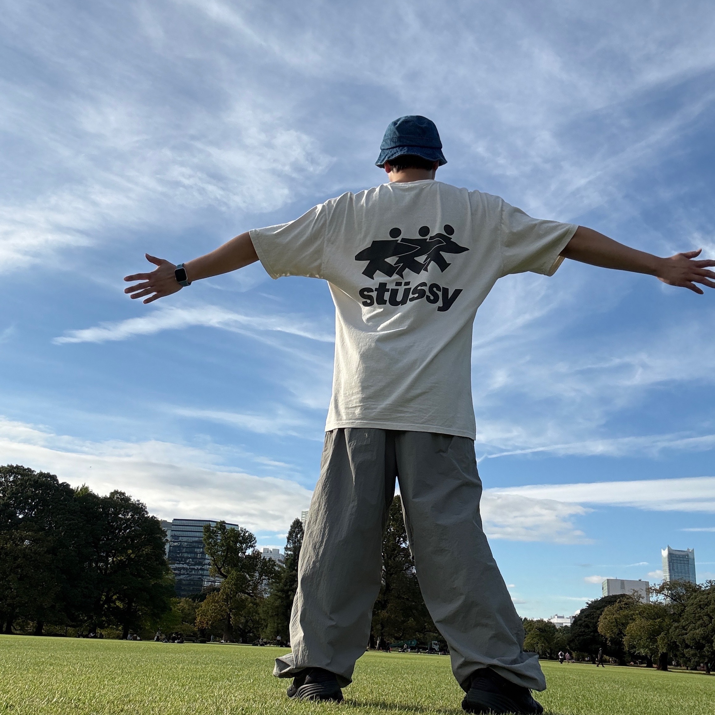 Supreme Classic Logo Crusher Denim - 24FW, Stussy Surfwalk Pigment Dyed T-Shirt Natural 착용 스타일 - 3