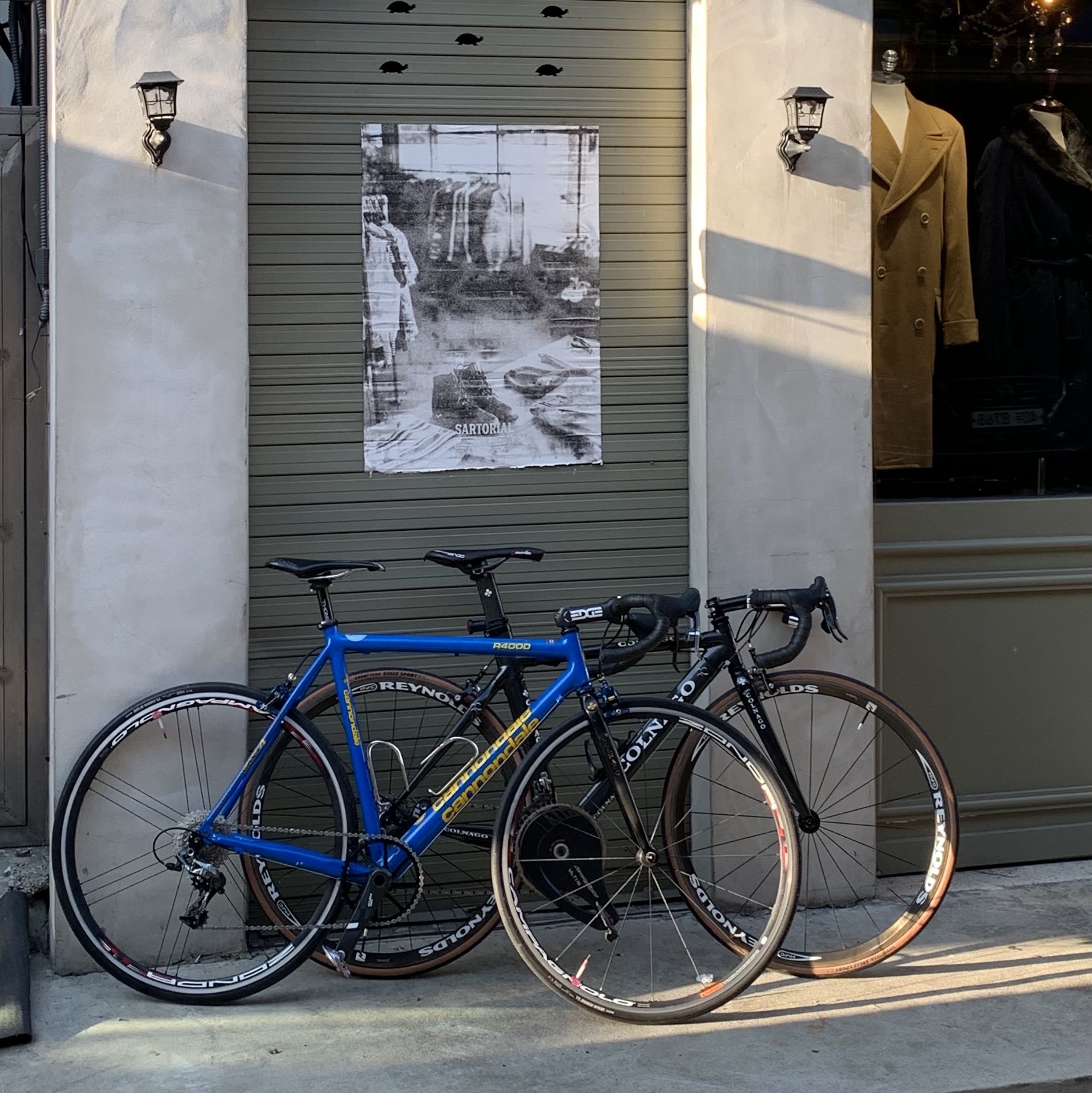 Adidas Velosamba Vegan Cycling Core Black 착용 스타일 - 3