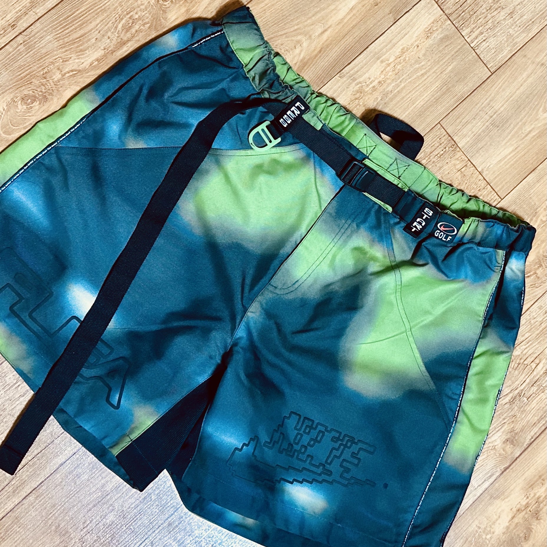 Nike x Cactus Plant Flea Market Hockey Short Green Black 착용 스타일