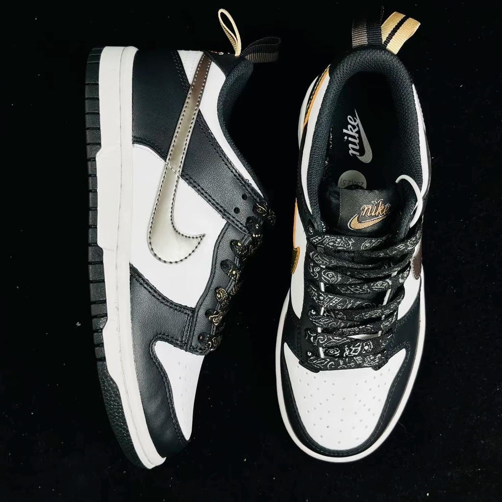 (GS) Nike Dunk Low SE Off Noir Summit White Metallic Pewter 착용 스타일 - 1