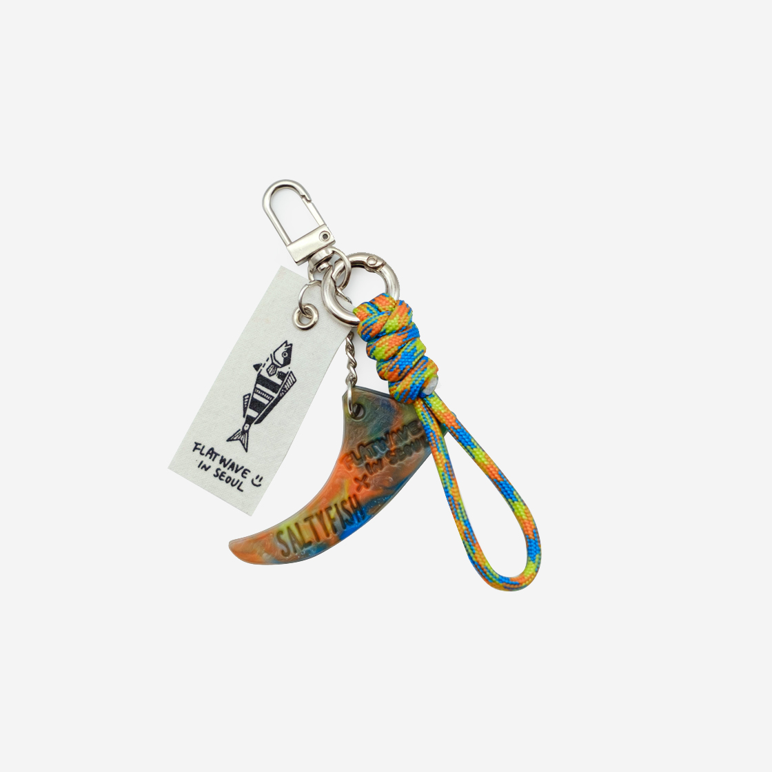 플랫웨이브 x 쏠티피쉬 서프핀 업싸이클링 키링 멀티컬러(Flatwave x Saltyfish Surf Fin Upcycling Keyring Multicolor)