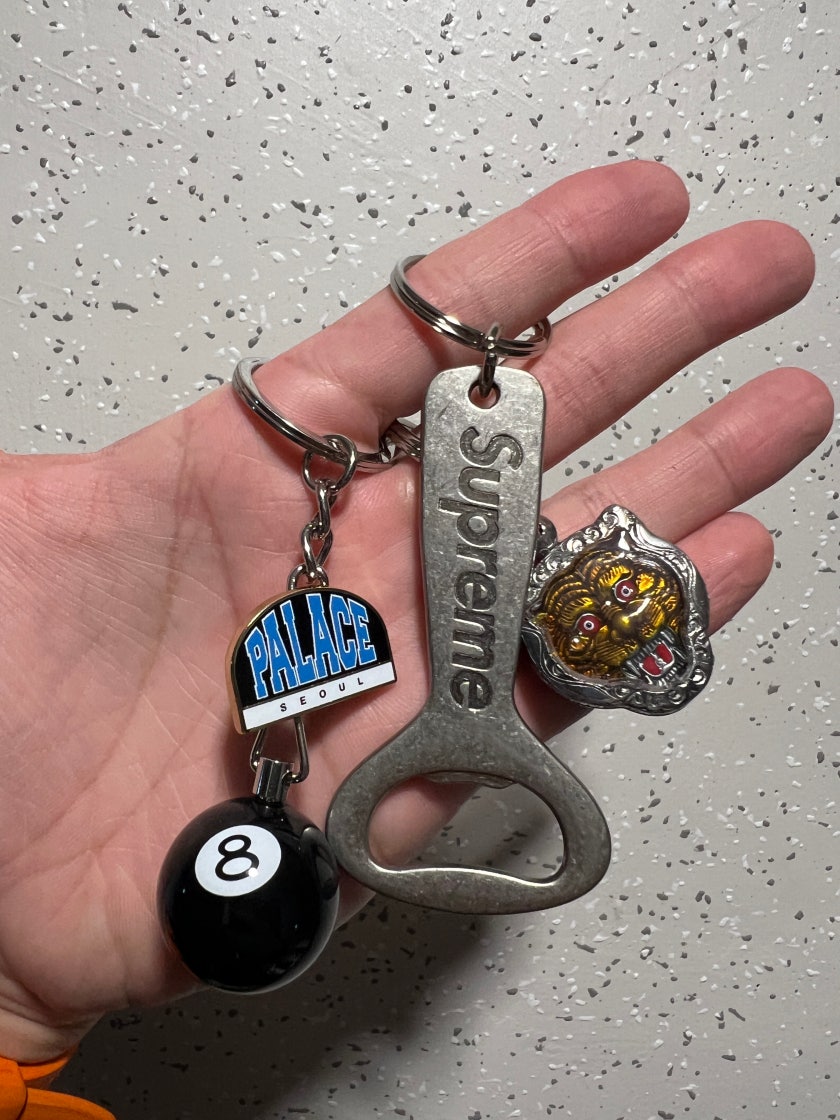 Supreme Tiger Keychain ゴールド