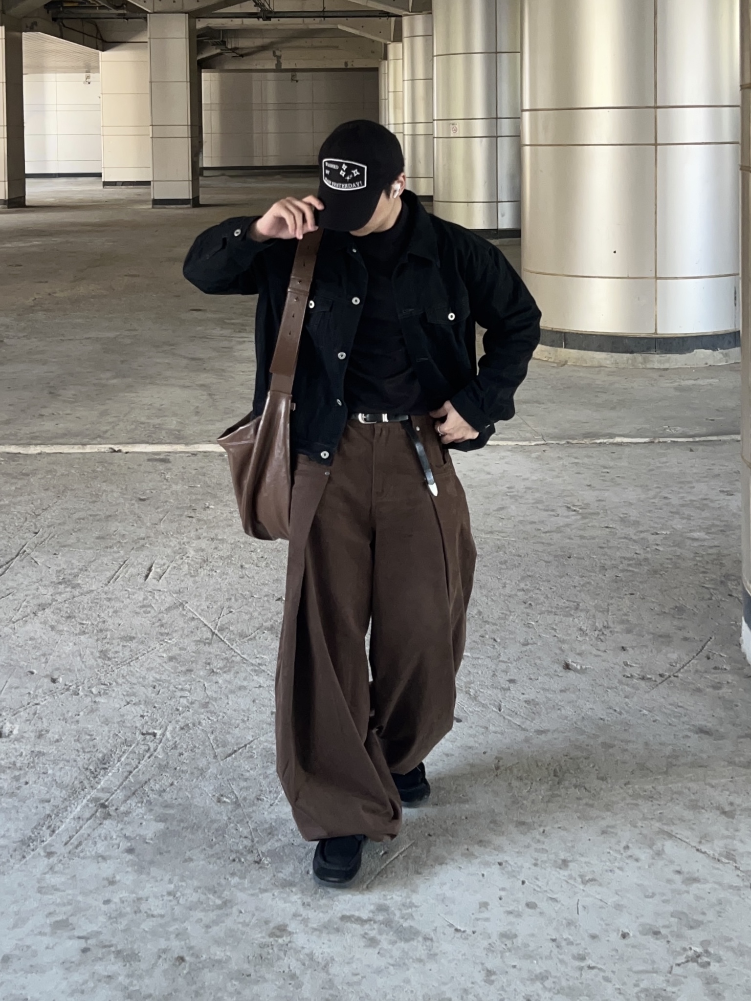 Polyteru Human Index Index Trucker Jacket Black 착용 스타일 - 2