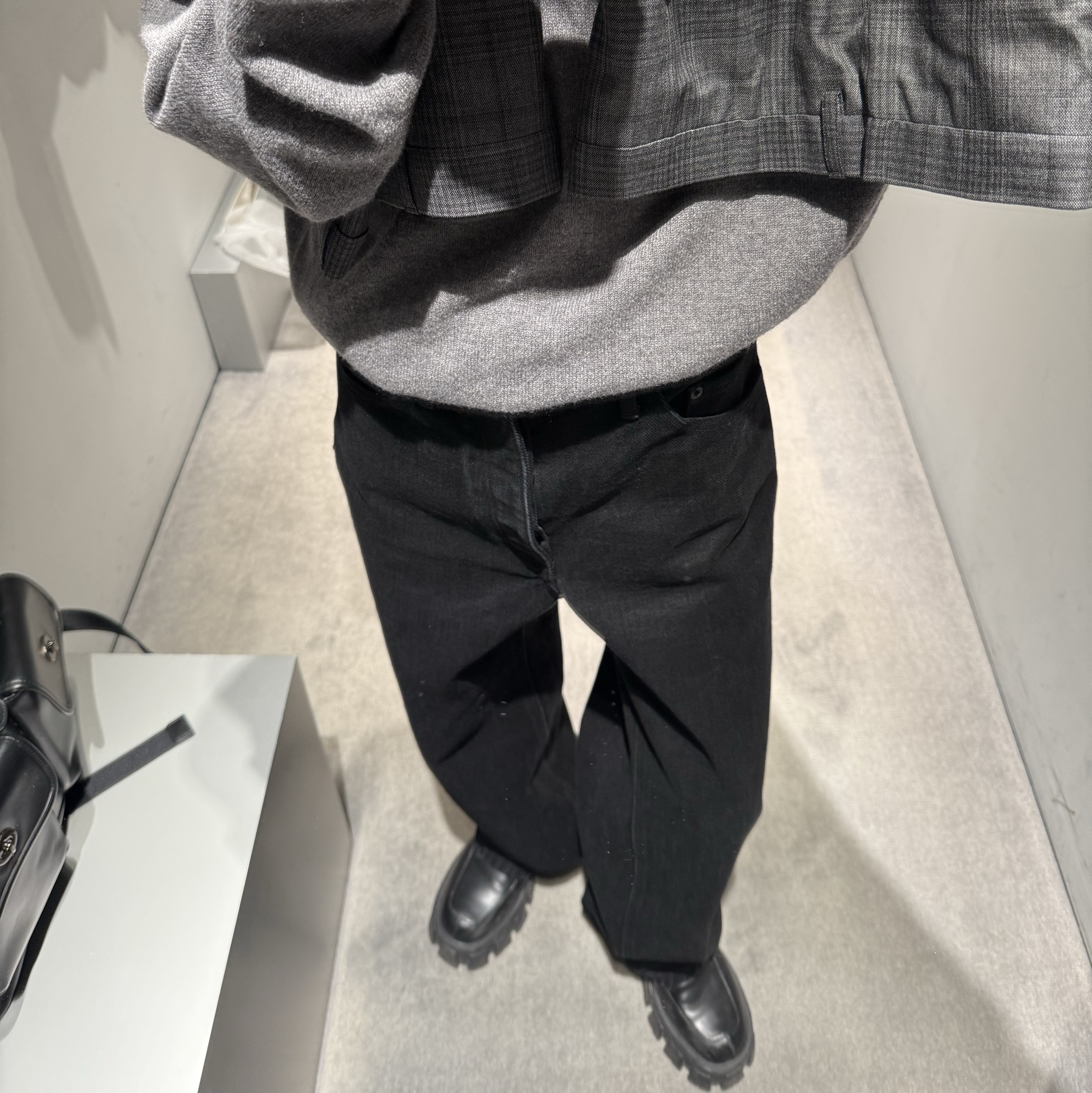 (W) Prada Monolith Brushed Leather Lace-Up Shoes Black, (W) Balenciaga Baggy Pants Black 착용 스타일