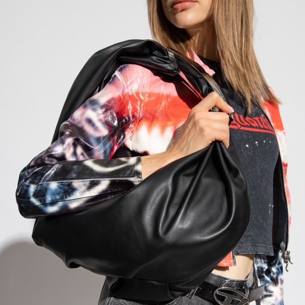 (W) Diesel Grab-D Hobo M Shoulder Bag Embellished Hobo Bag Stretch PU Black 착용 스타일