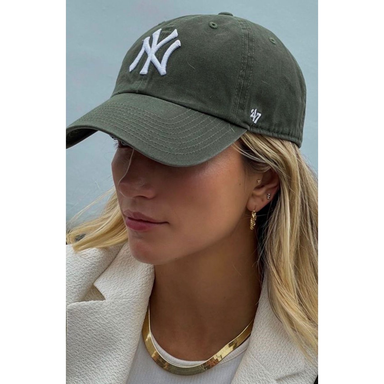 New Era 59Fifty MLB Authentic New York Yankees Game Navy, New Era 59Fifty MLB Seoul Series LA Dodgers Dark Royal 착용 스타일 - 8
