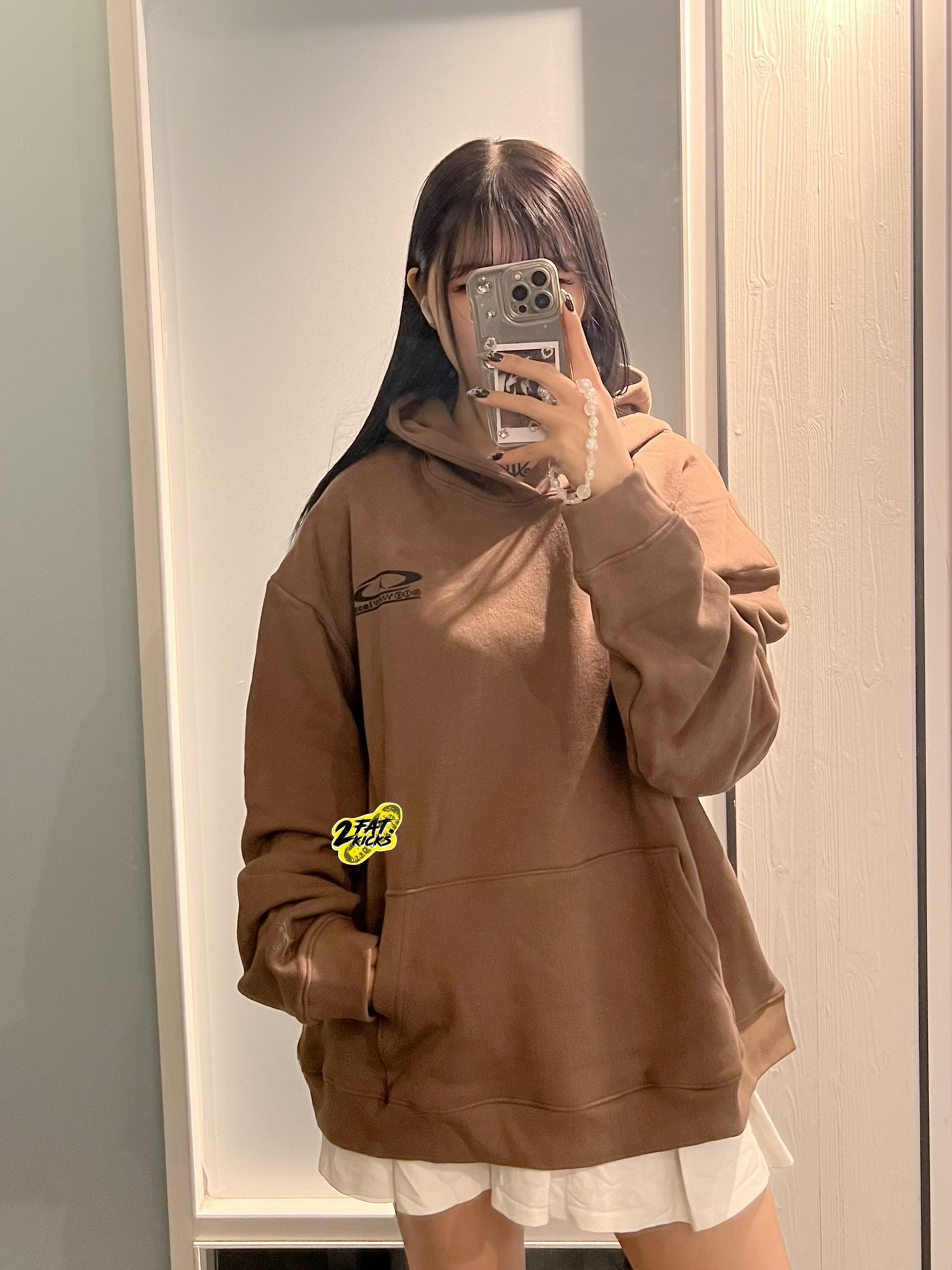 Jordan x Travis Scott Pullover Hoodie Palomino (DZ5502-275) 착용 스타일 - 1