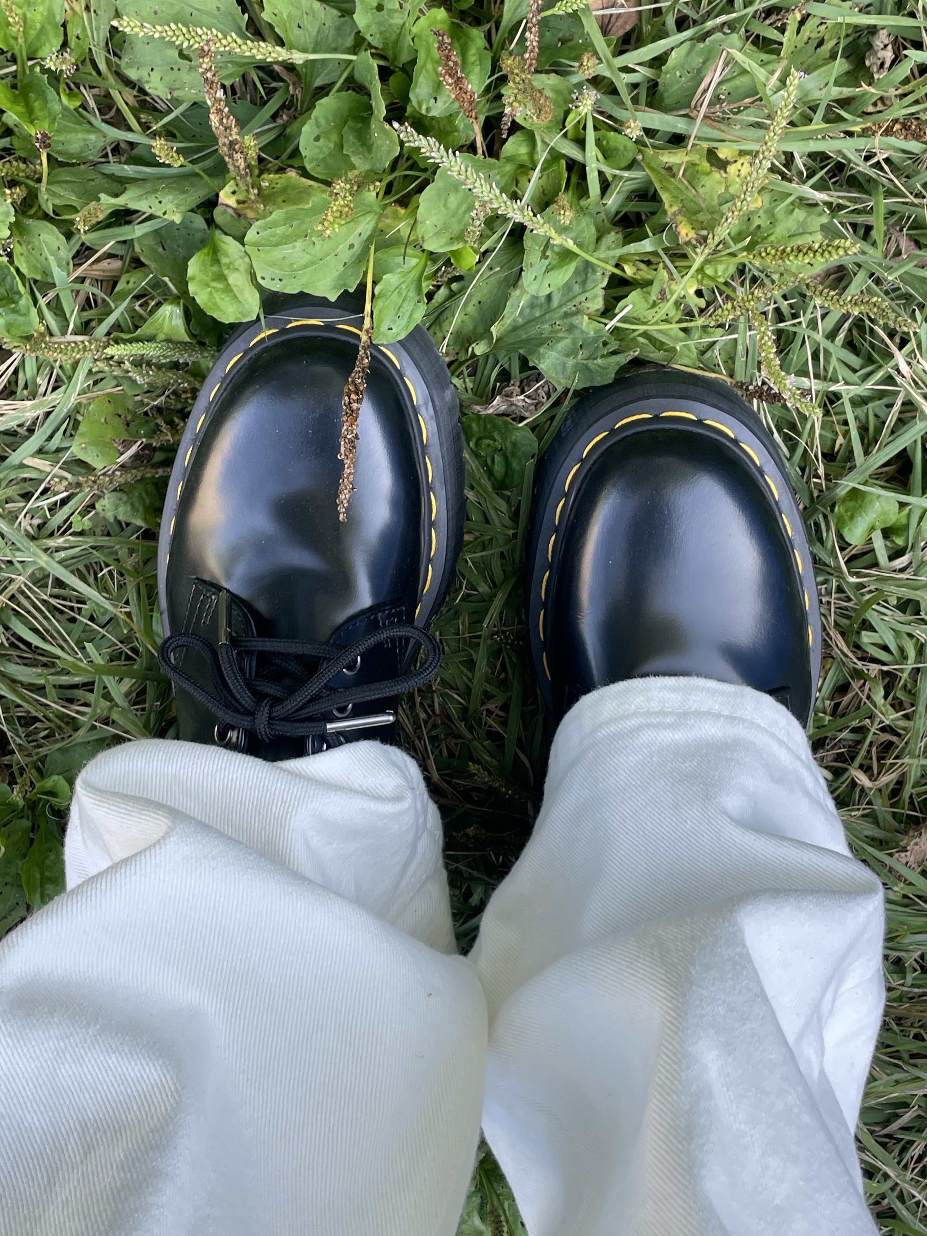 Dr. Martens Women 1461 Quad Black 착용 스타일 - 7