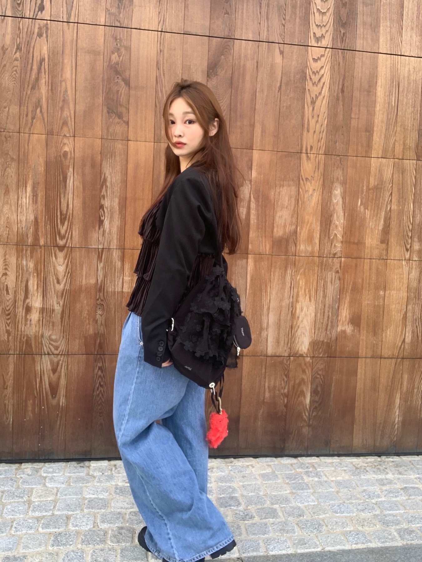 Athe Vanessabruno Prill Flower Backpack And Shoulder Bag Black 착용 스타일 - 1