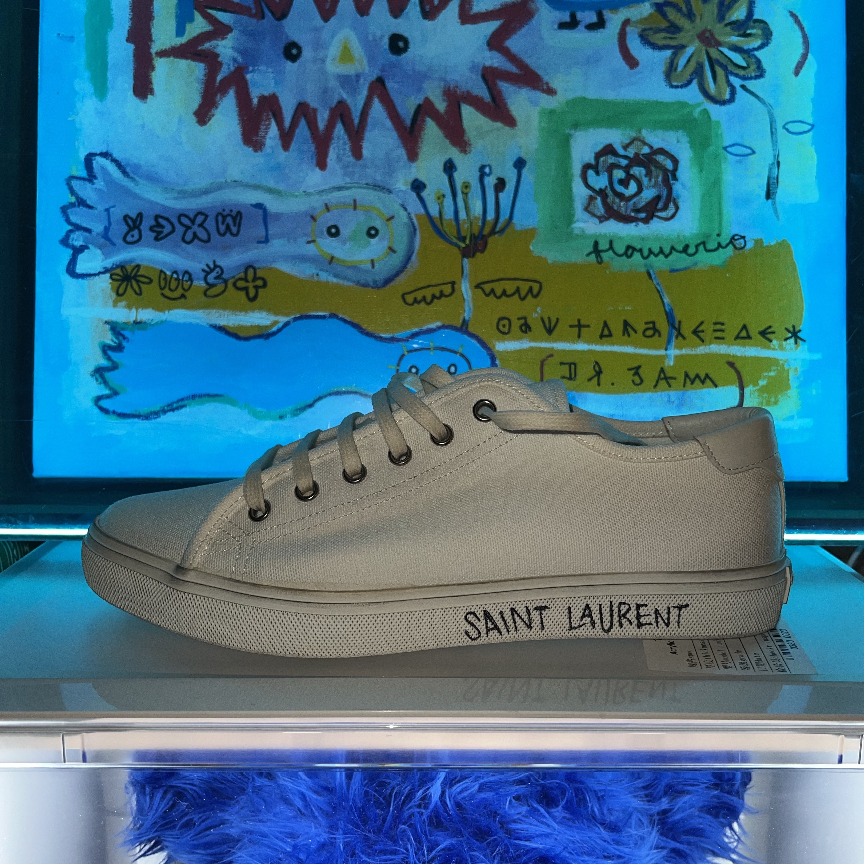 Saint Laurent Malibu Sneakers in Canvas and Smooth Leather Optic White 착용 스타일 - 1