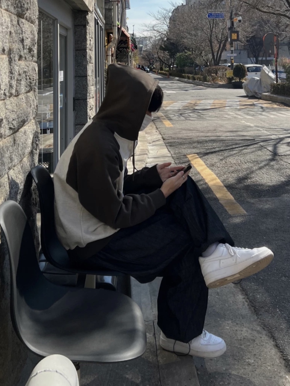 Stussy Basic Stussy Zip Hoodie Black 2023, Nonnod x Shinsegae Distressed Zip-Up Hoodie Washed Black 착용 스타일 - 8