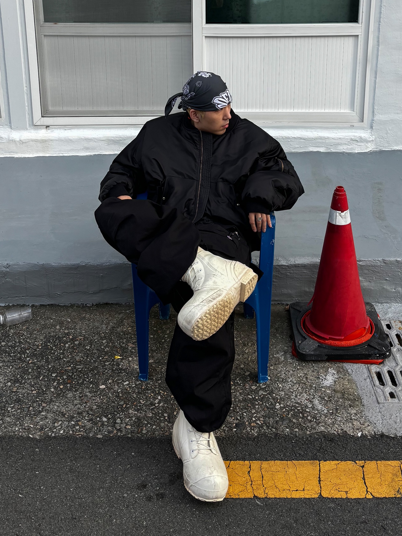 Wapworks Wide Safety Cargo Pants Black 착용 스타일 - 1