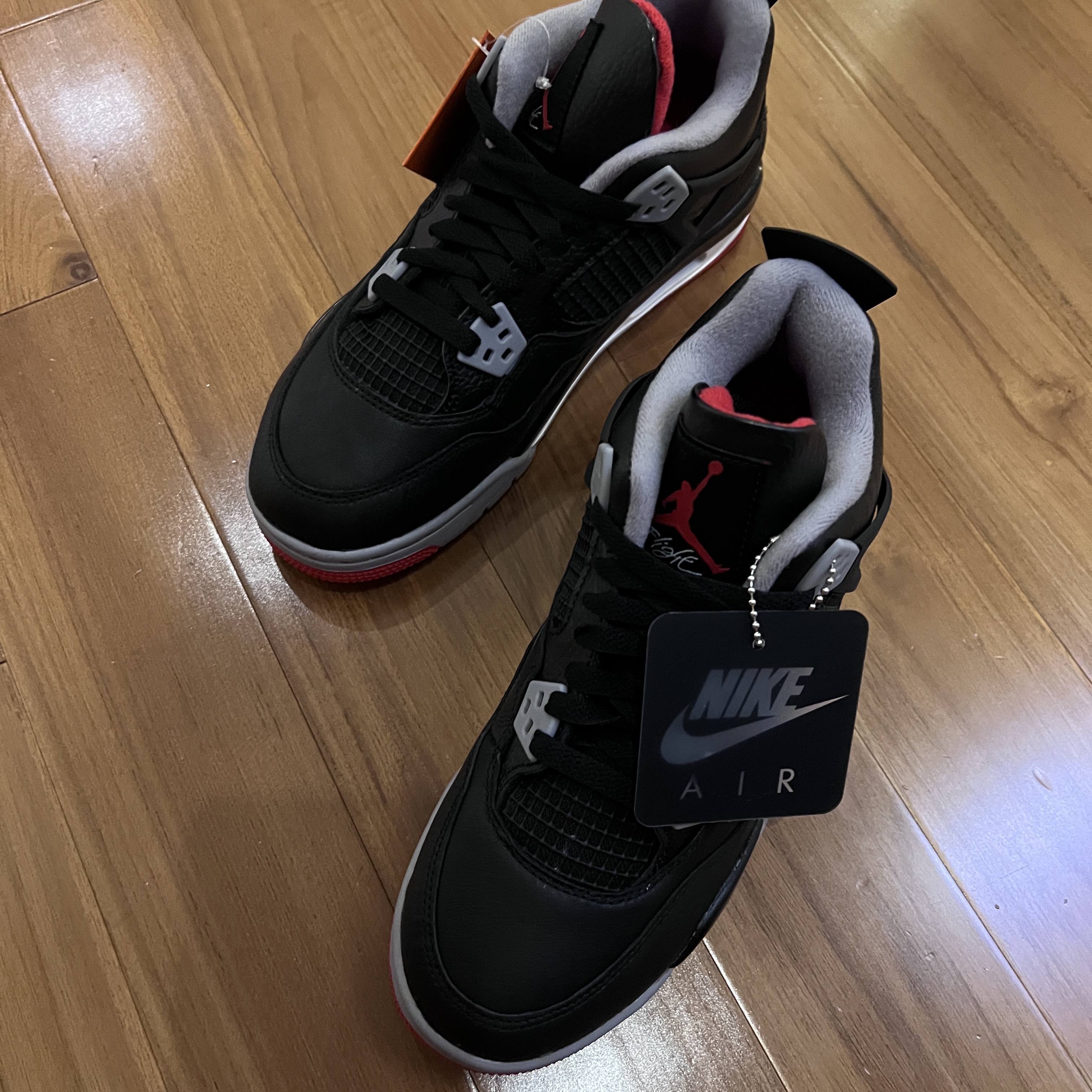 Jordan 4 Retro Bred Reimagined 착용 스타일