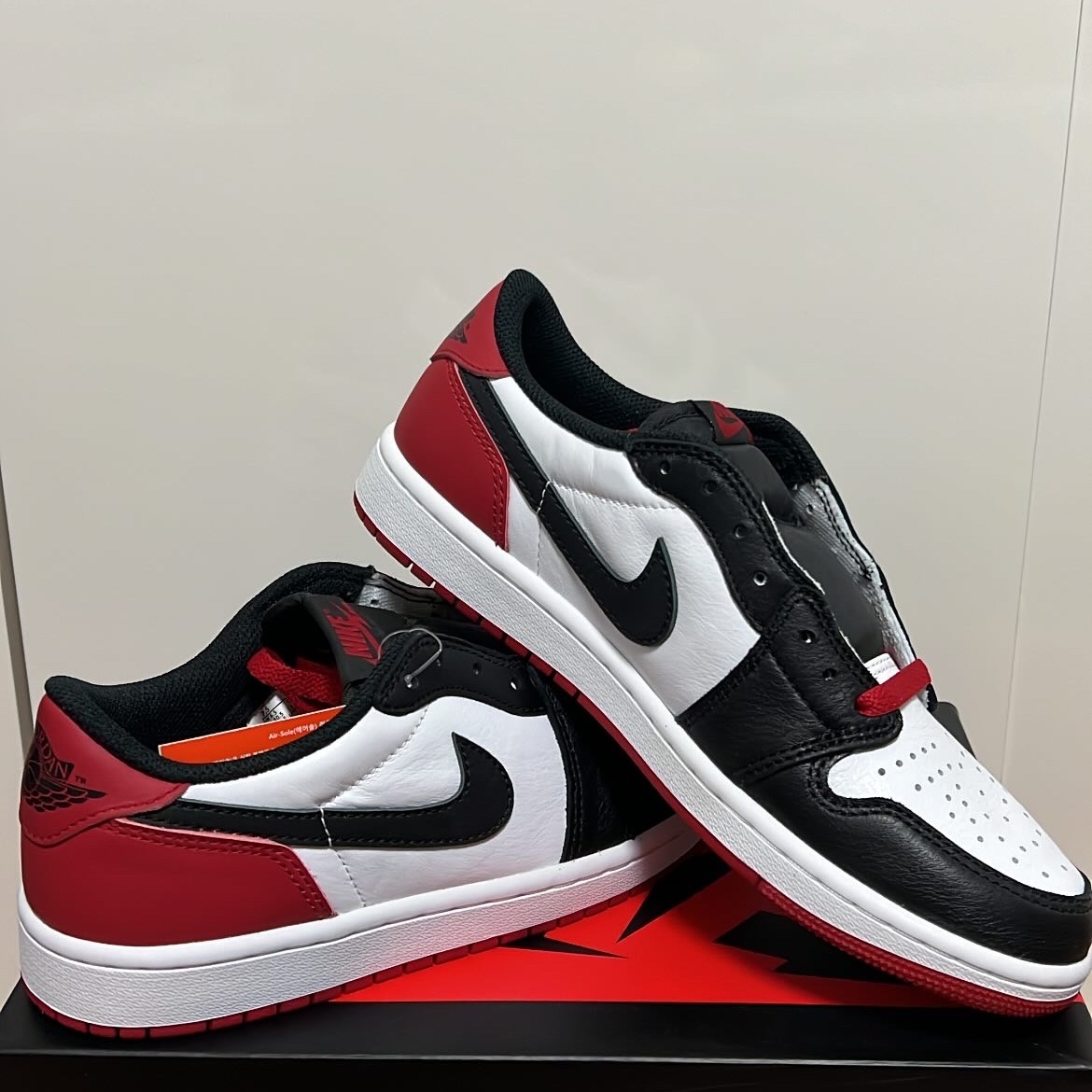 Jordan 1 Retro Low OG Black Toe 착용 스타일