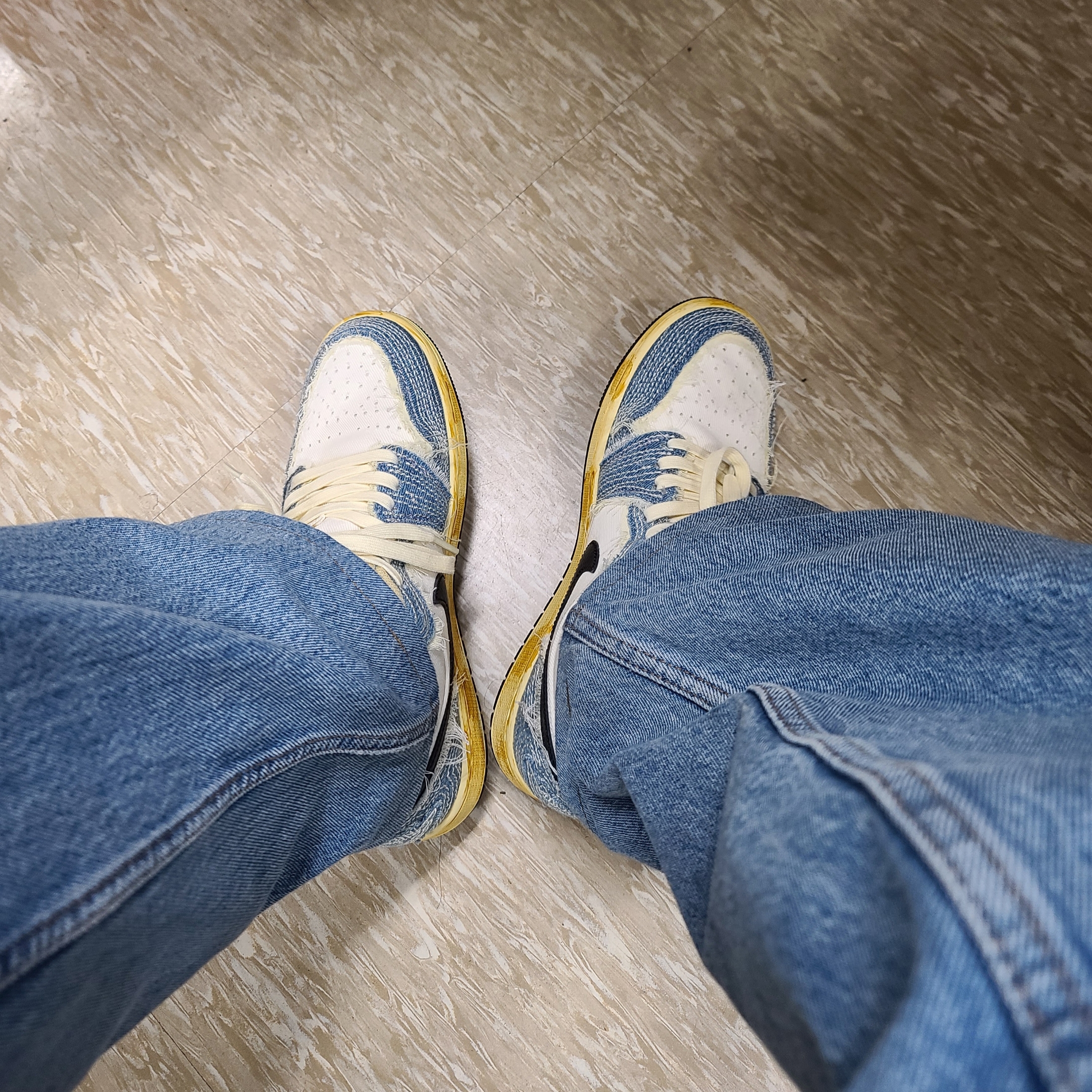 Jordan 1 Low World Make Japan 착용 스타일