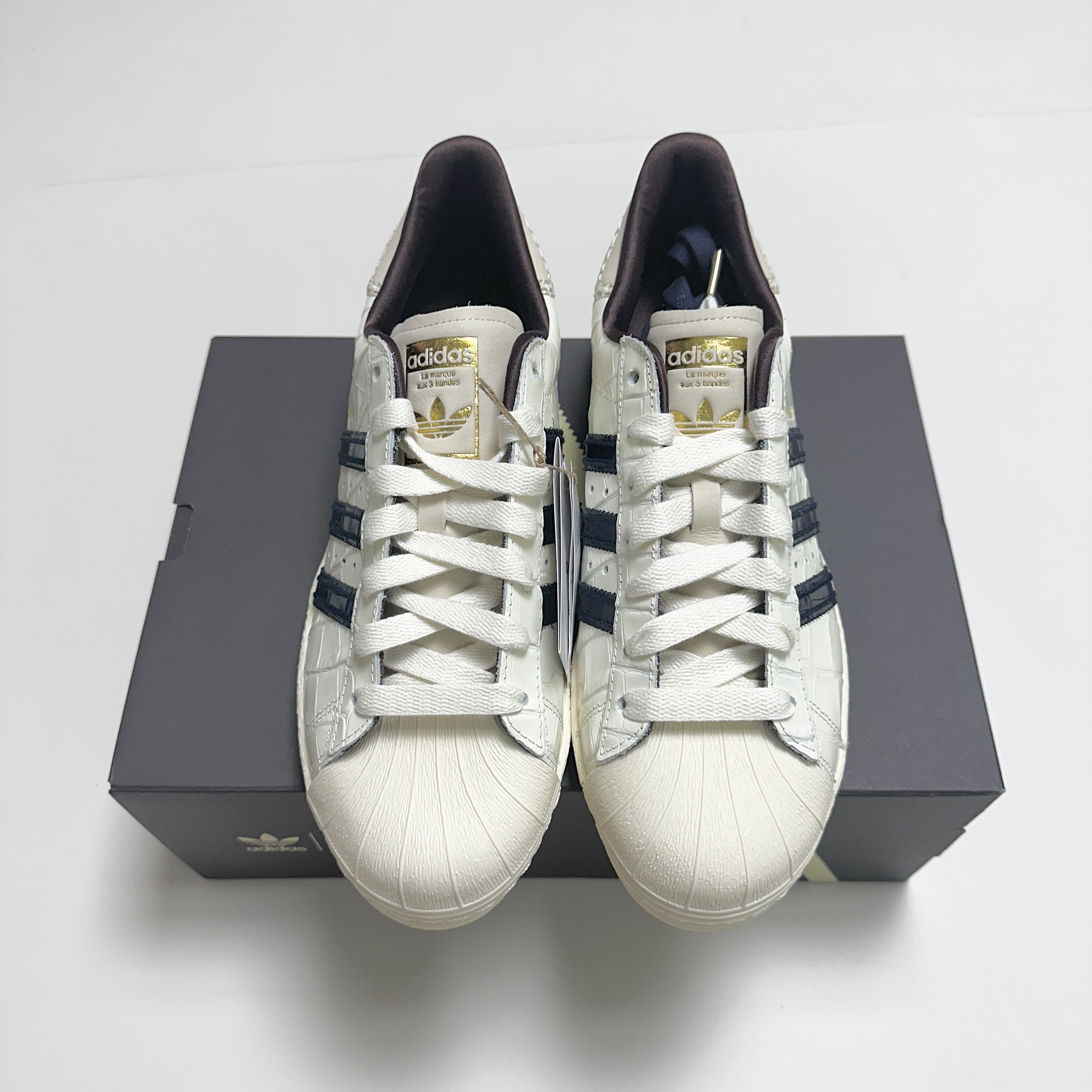 Adidas x Wales Bonner Superstar Wonder White Collegiate Navy 착용 스타일 - 4