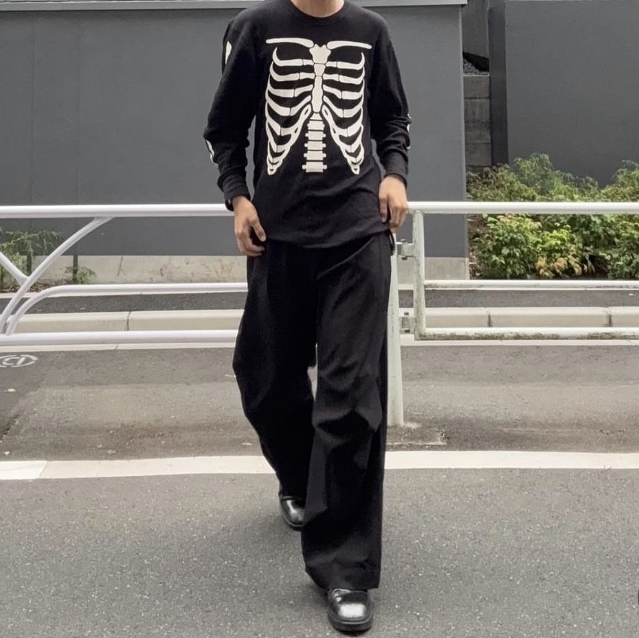 Supreme Hanes Bones Thermal Crew Black (1 Pack) 착용 스타일
