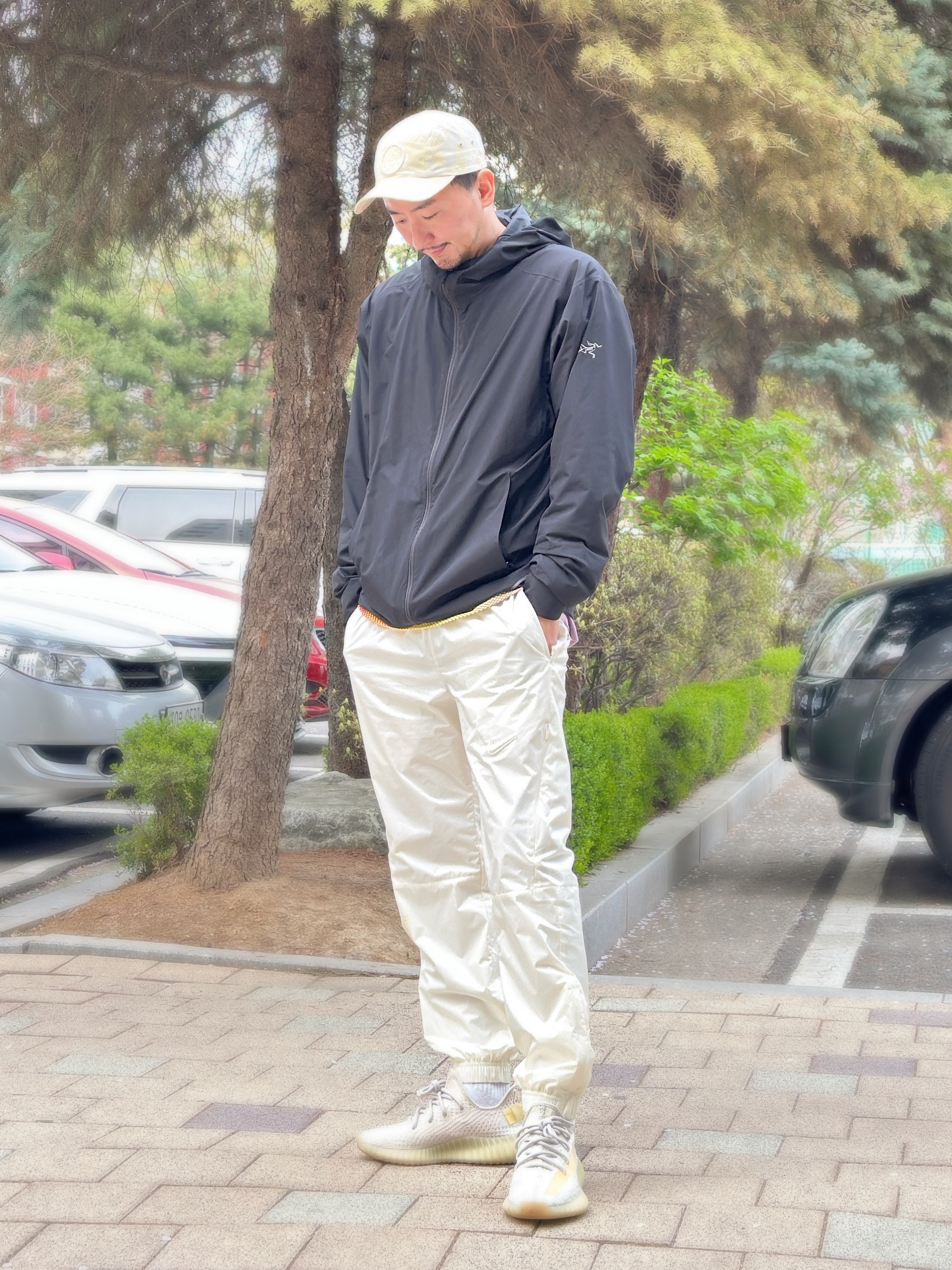 Supreme x Stone Island Reactive Ice Camo Ripstop Camp Cap Tan - 22SS, Arc'teryx Solano Hoody Black 착용 스타일