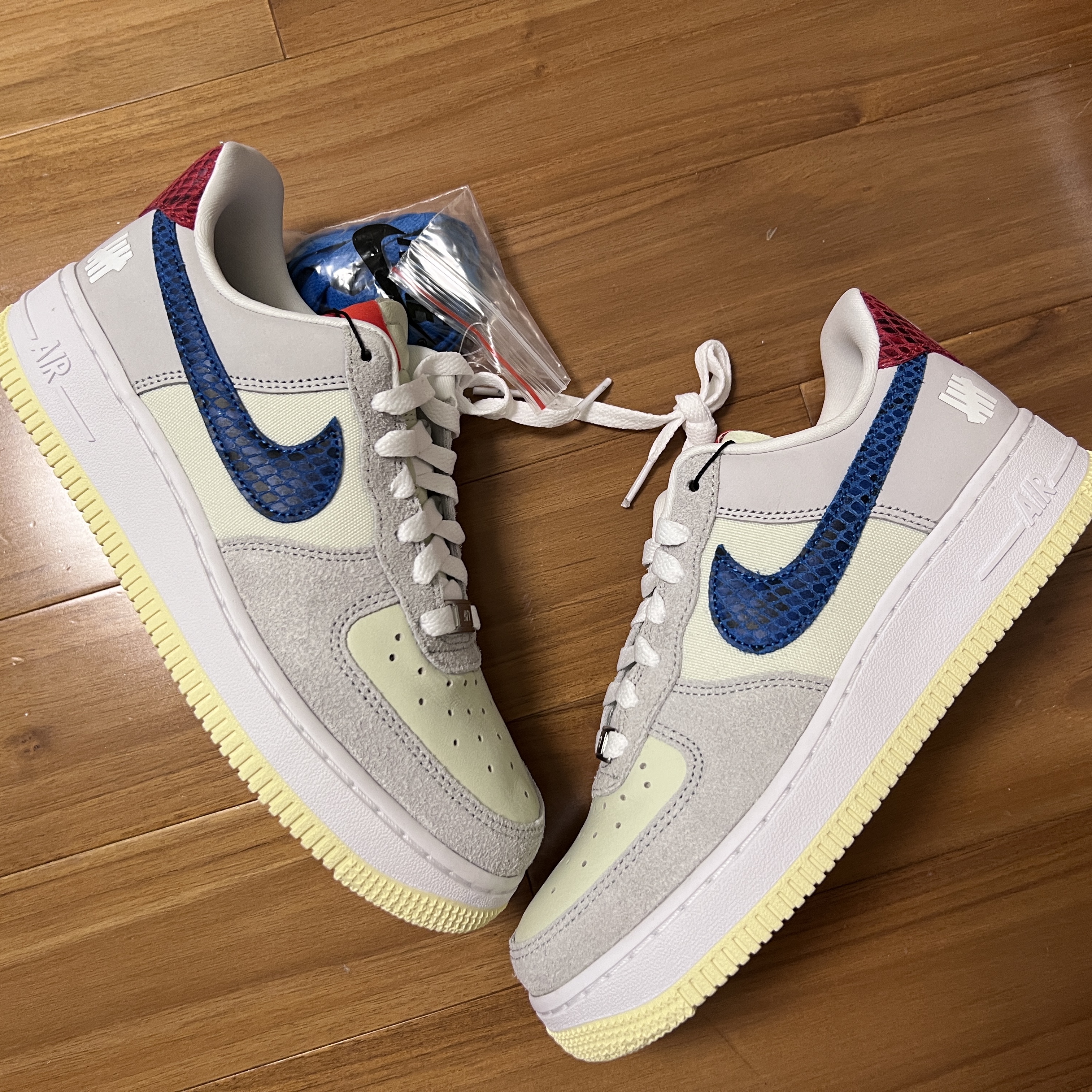 Nike x Undefeated Air Force 1 Low SP 5 On It 착용 스타일