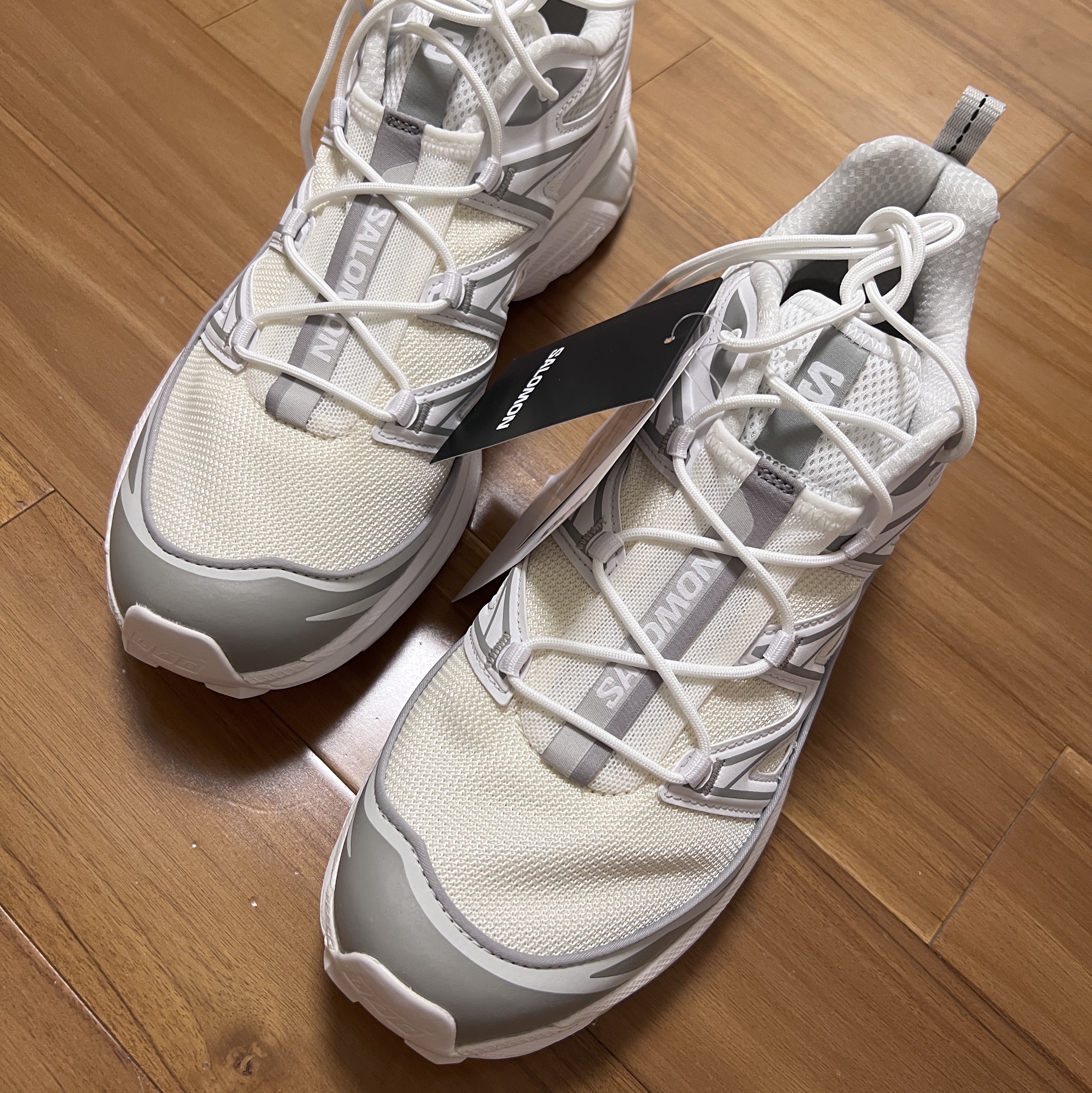 Salomon XT-6 Expanse Vanilla Ice White 착용 스타일
